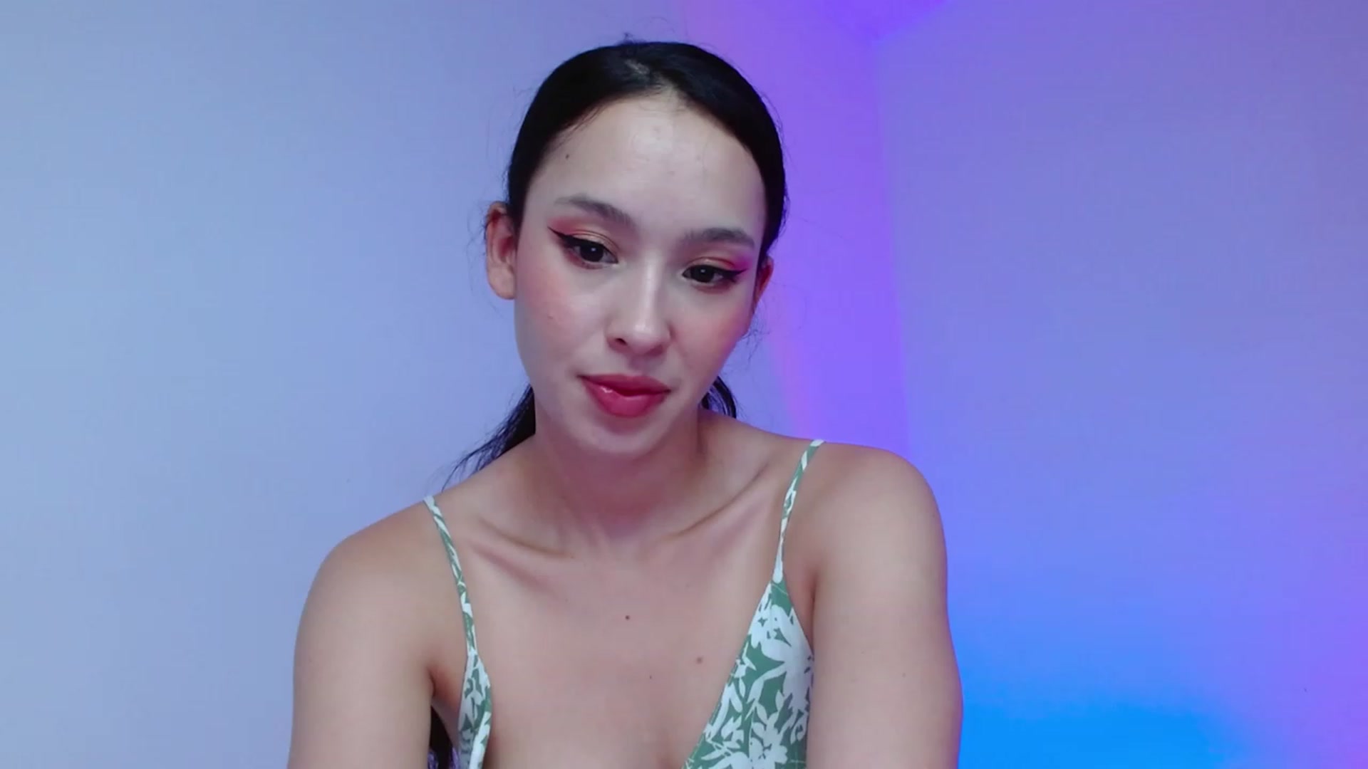 Gallery image thumbnail from Alelelele's myfreecams stream on, 02/01/2023, 05:09 image 13 of 20