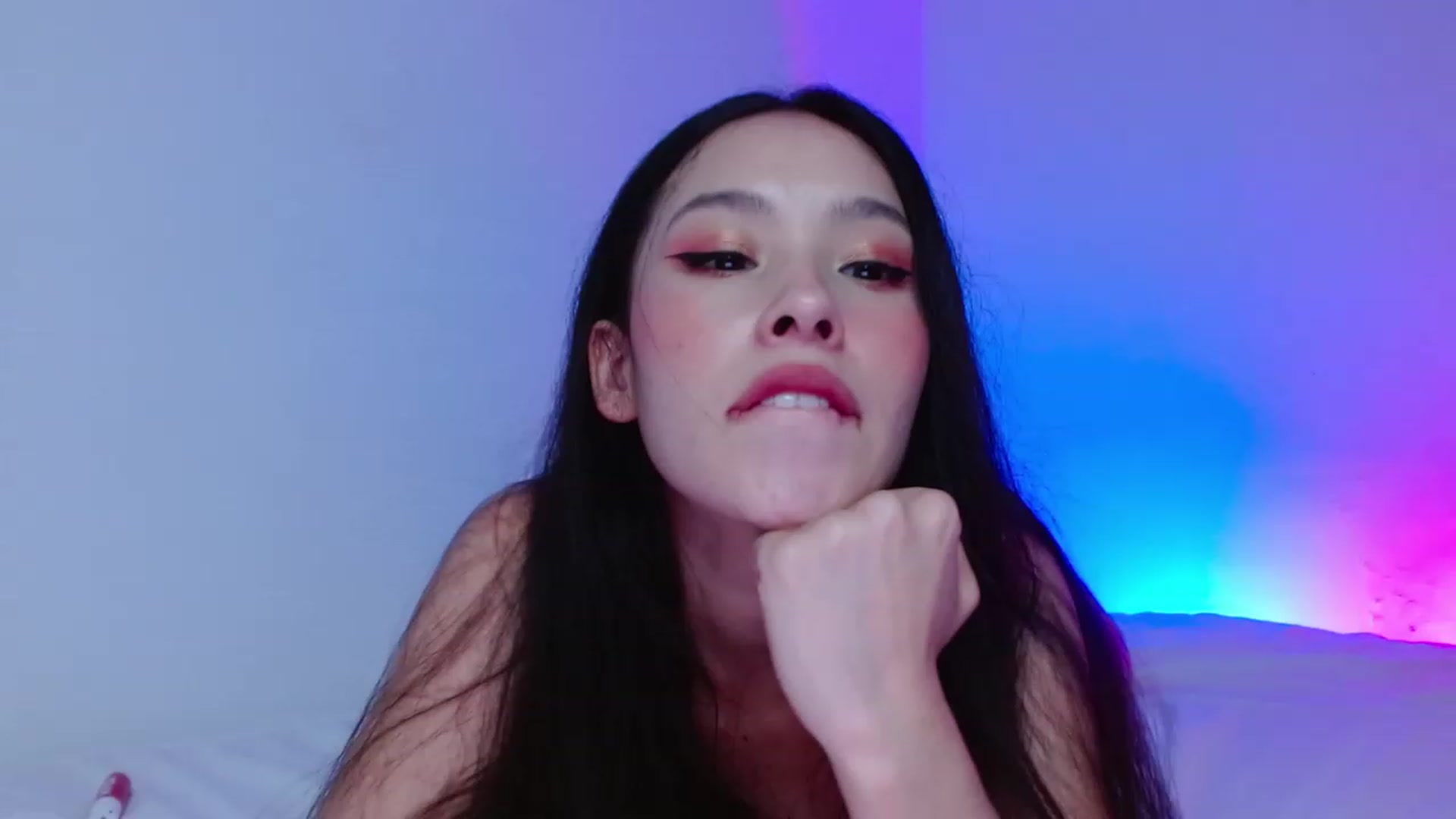 Gallery image thumbnail from Alelelele's myfreecams stream on, 02/01/2023, 05:09 image 3 of 20