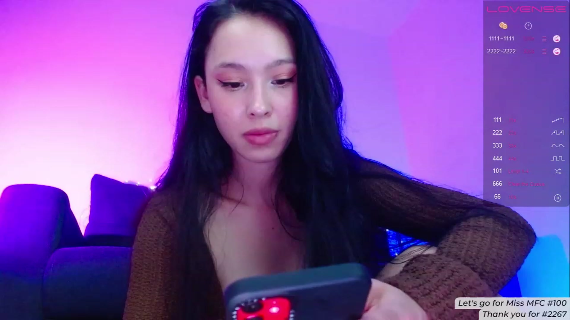 Gallery image thumbnail from Alelelele's myfreecams stream on, 03/01/2023, 16:39 image 17 of 20