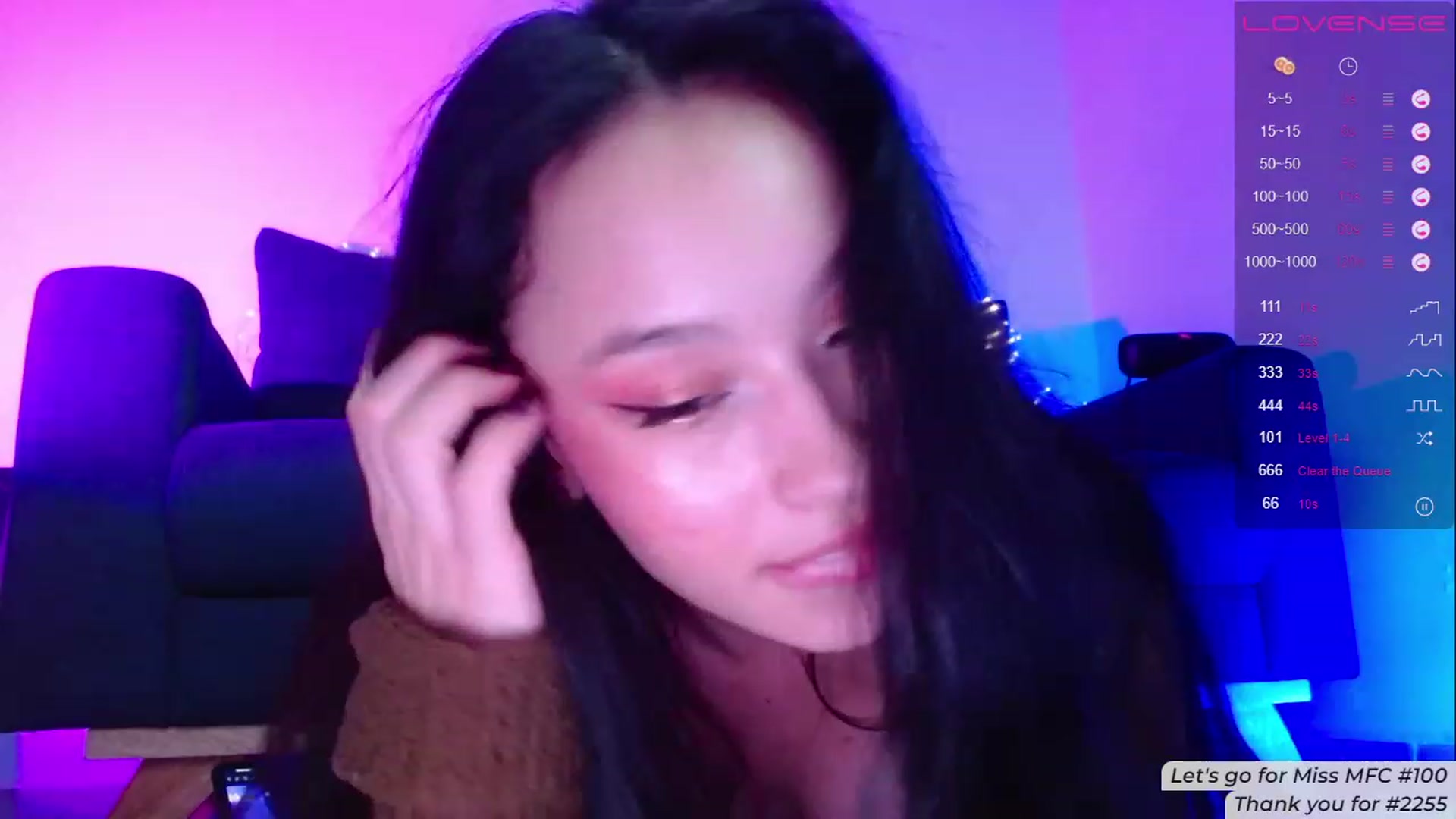 Gallery image thumbnail from Alelelele's myfreecams stream on, 03/01/2023, 16:39 image 13 of 20