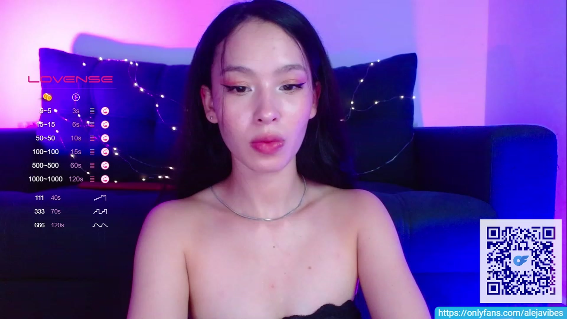 Gallery image thumbnail from Alelelele's myfreecams stream on, 04/18/2023, 07:03 image 9 of 20