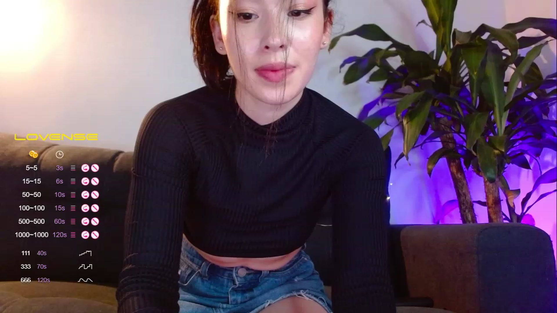Gallery image thumbnail from Alelelele's myfreecams stream on, 05/02/2023, 07:42 image 4 of 20
