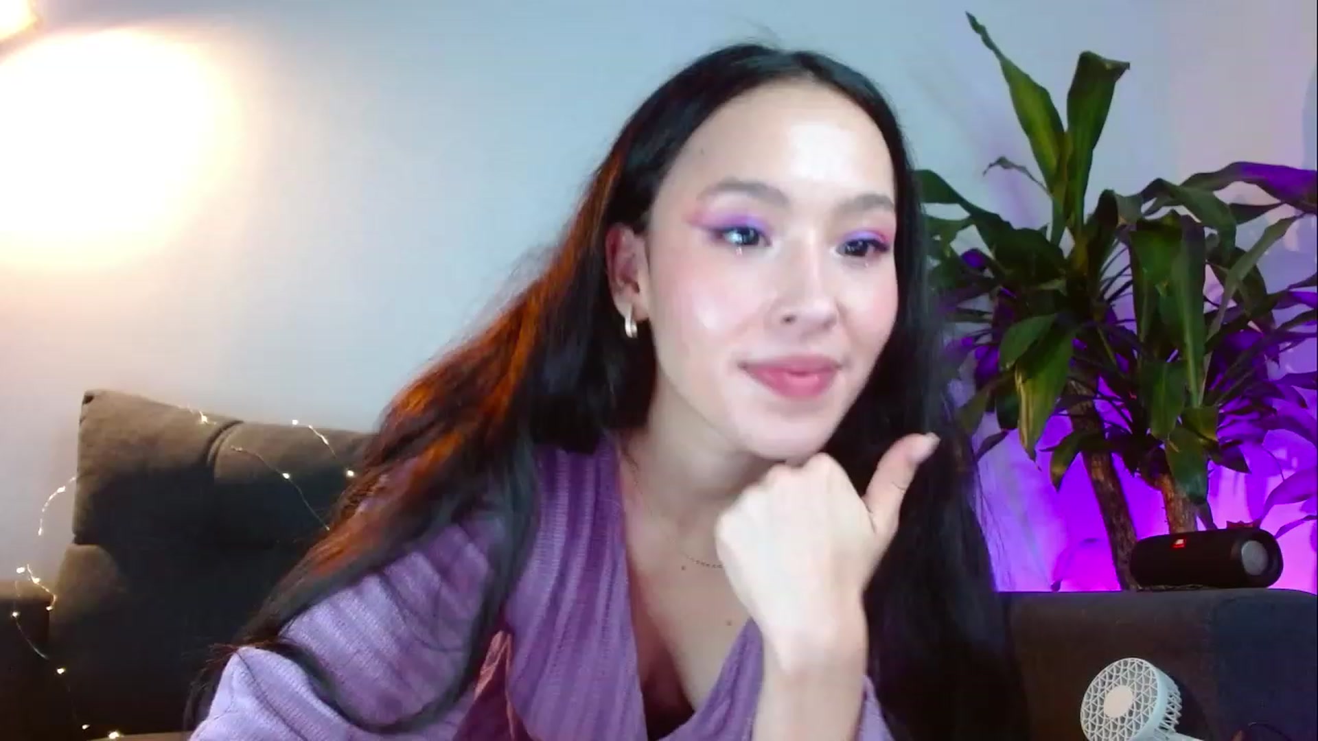 Gallery image thumbnail from Alelelele's myfreecams stream on, 05/09/2023, 03:54 image 19 of 20
