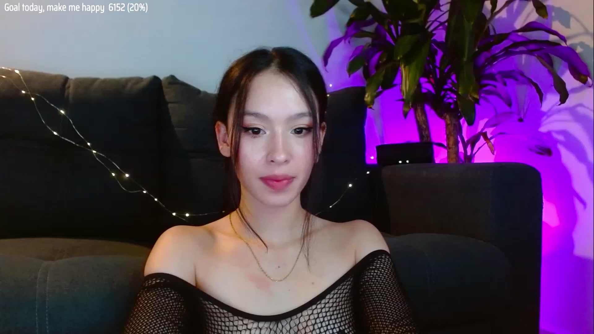 Gallery image thumbnail from Alelelele's myfreecams stream on, 05/13/2023, 08:17 image 11 of 20