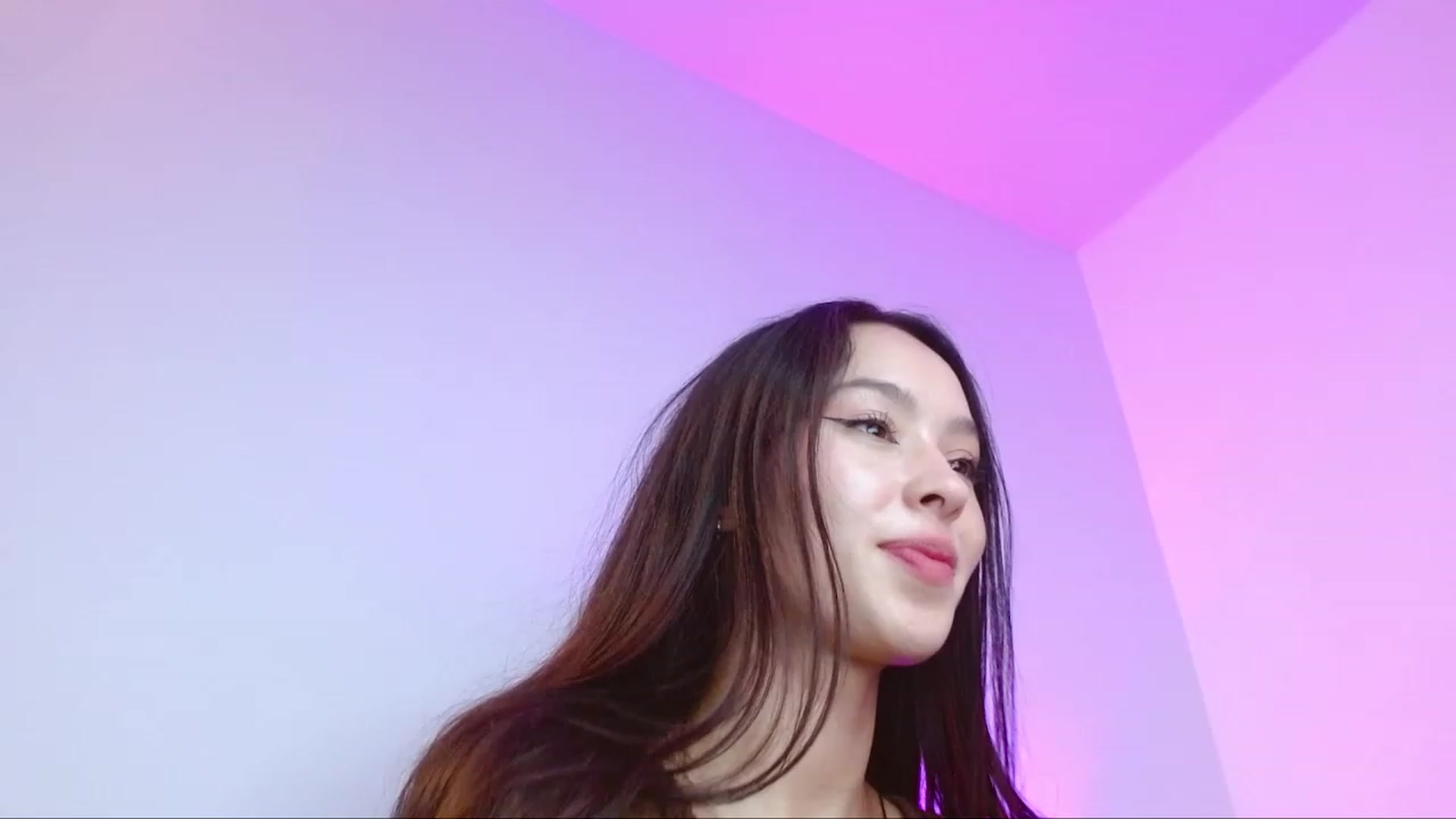 Gallery image thumbnail from Alelelele's myfreecams stream on, 08/30/2023, 17:10 image 2 of 20