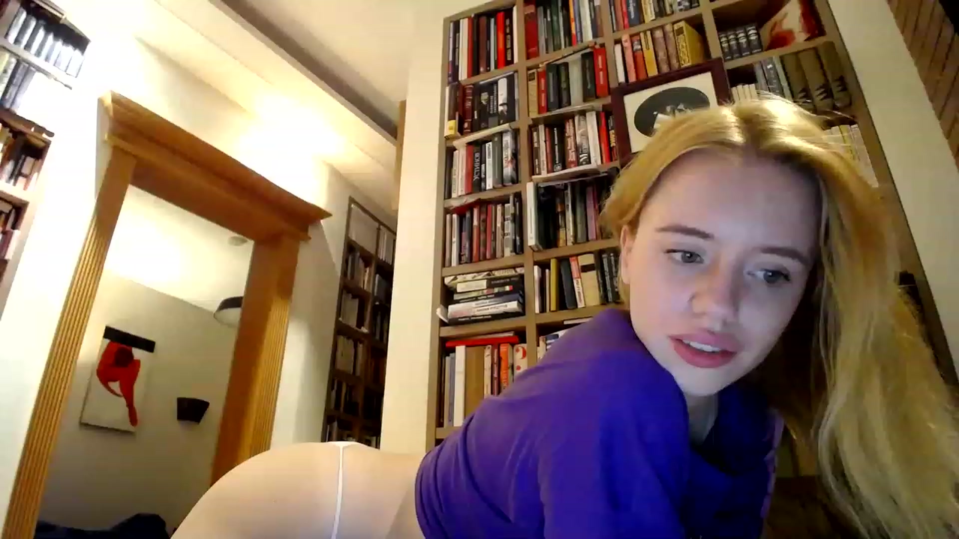 Gallery image thumbnail from Alena29's myfreecams stream on, 11/23/2022, 21:46 image 1 of 20