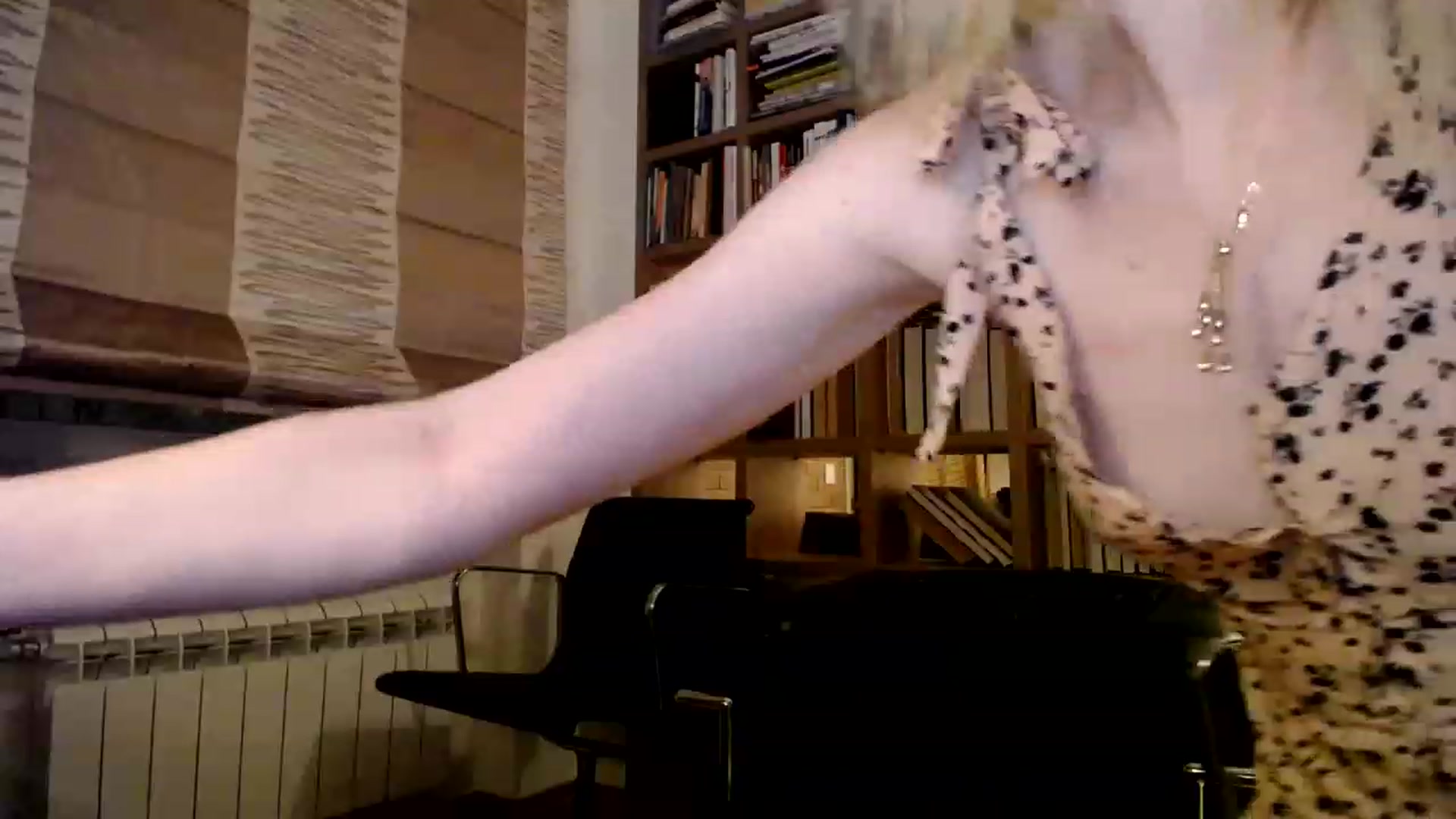 Gallery image thumbnail from Alena29's myfreecams stream on, 11/25/2022, 18:49 image 2 of 20