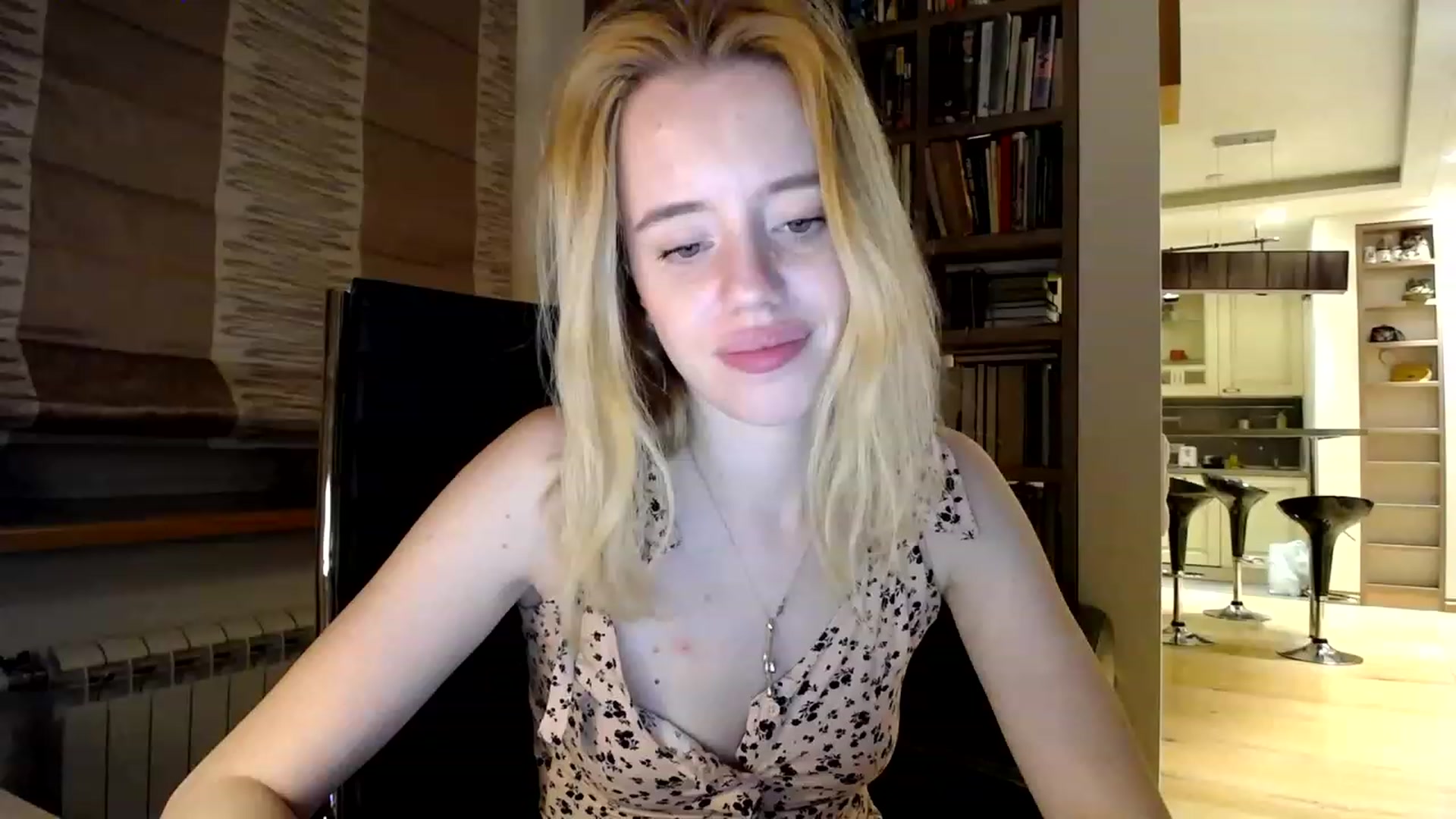 Gallery image thumbnail from Alena29's myfreecams stream on, 11/25/2022, 18:49 image 5 of 20