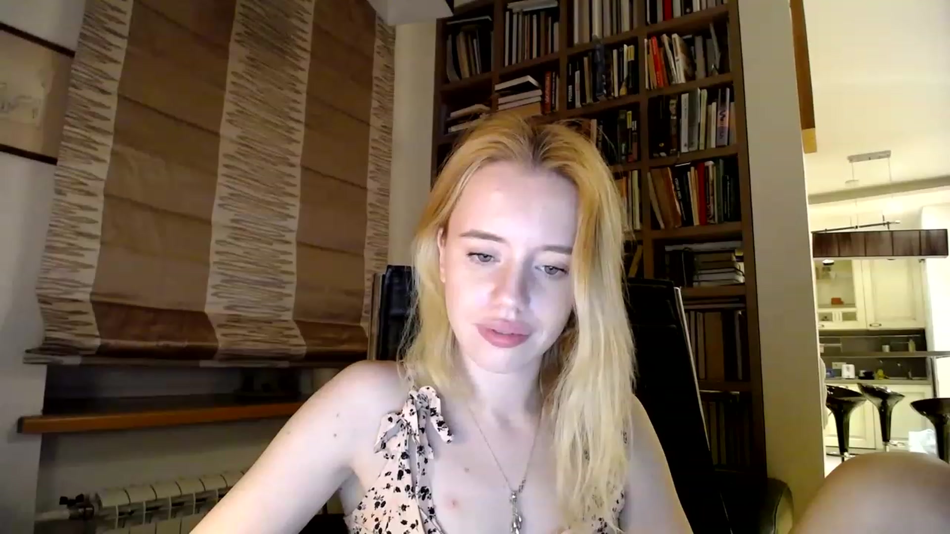 Gallery image thumbnail from Alena29's myfreecams stream on, 11/25/2022, 18:49 image 7 of 20