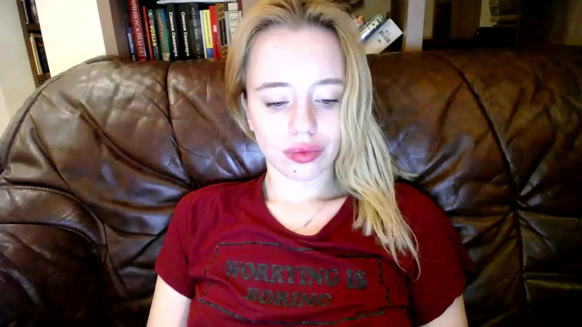 Gallery image thumbnail from Alena29's myfreecams stream on, 12/02/2022, 24:43 image 19 of 20