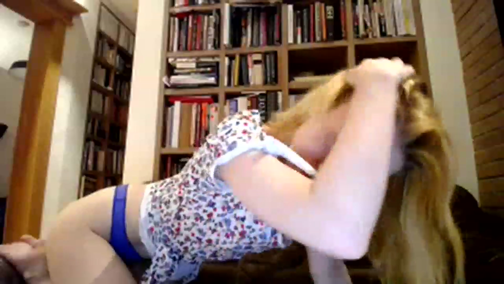 Gallery image thumbnail from Alena29's myfreecams stream on, 12/02/2022, 13:47 image 5 of 20