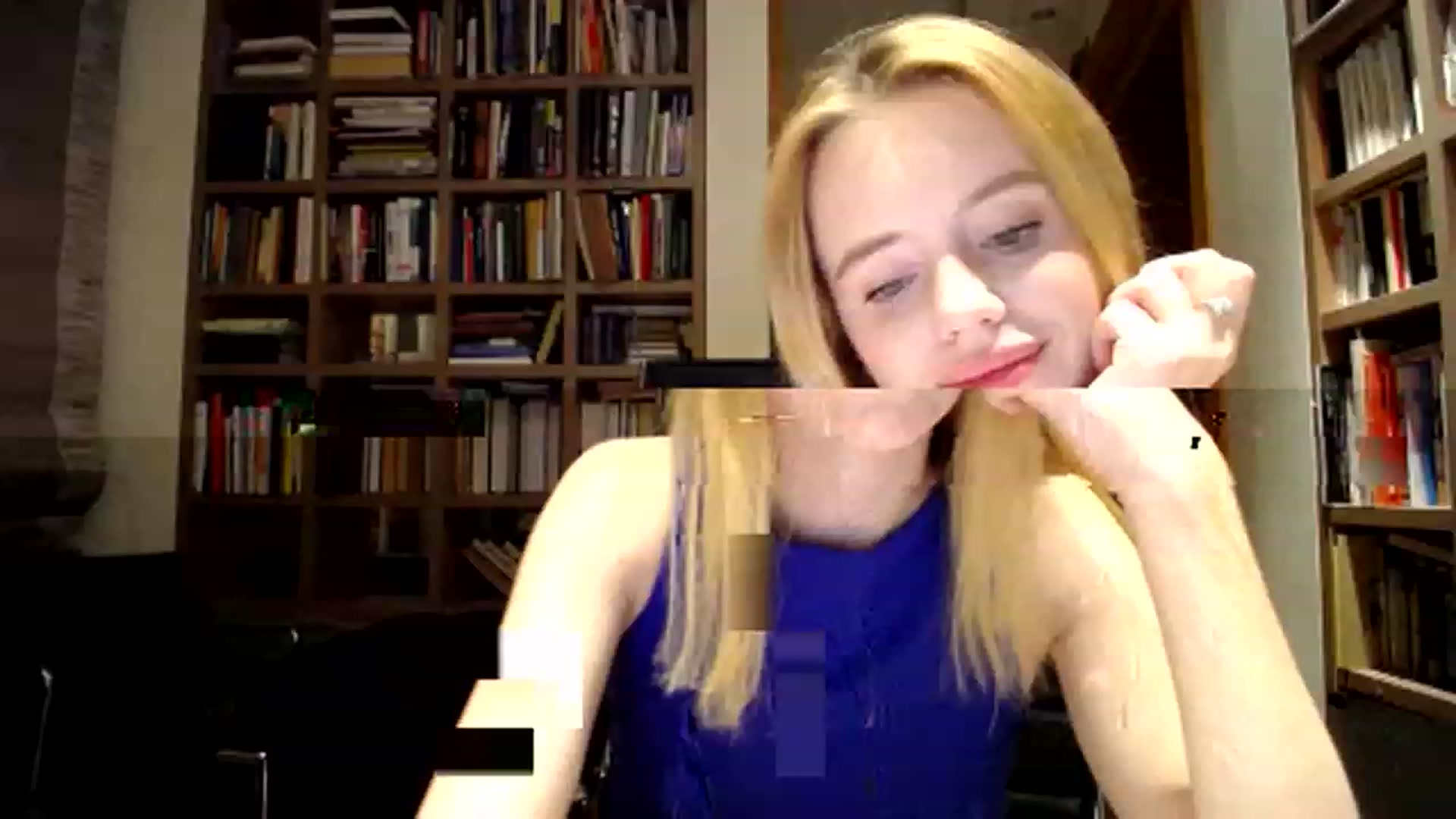 Gallery image thumbnail from Alena29's myfreecams stream on, 12/12/2022, 02:04 image 7 of 20