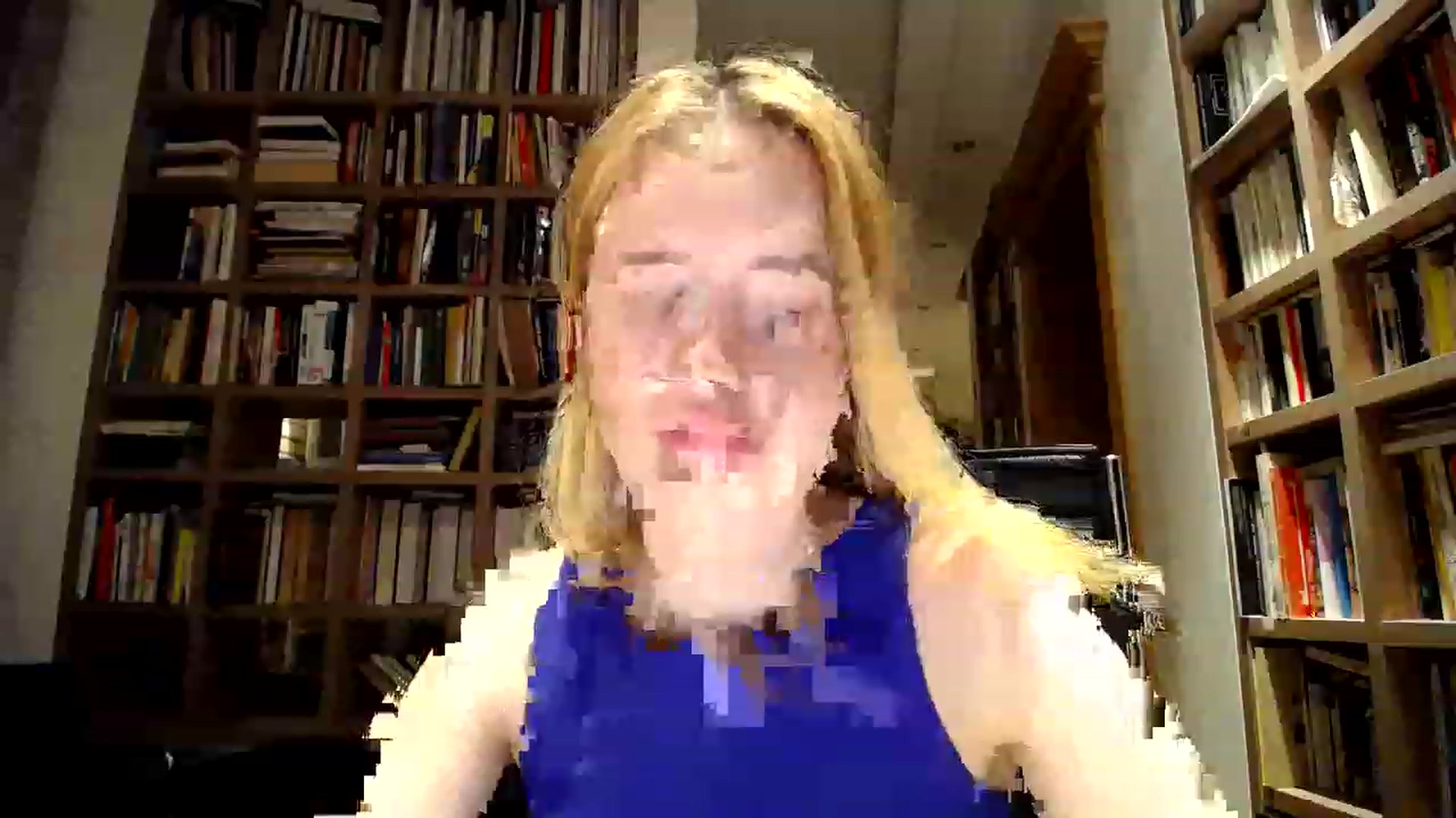 Gallery image thumbnail from Alena29's myfreecams stream on, 12/12/2022, 16:03 image 19 of 20