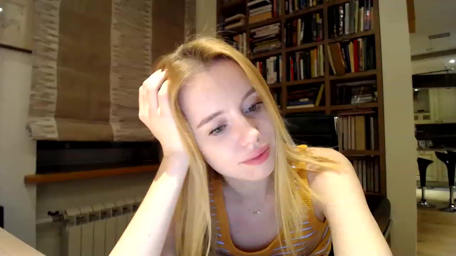 Gallery image thumbnail from Alena29's myfreecams stream on, 02/04/2023, 18:16 image 16 of 20