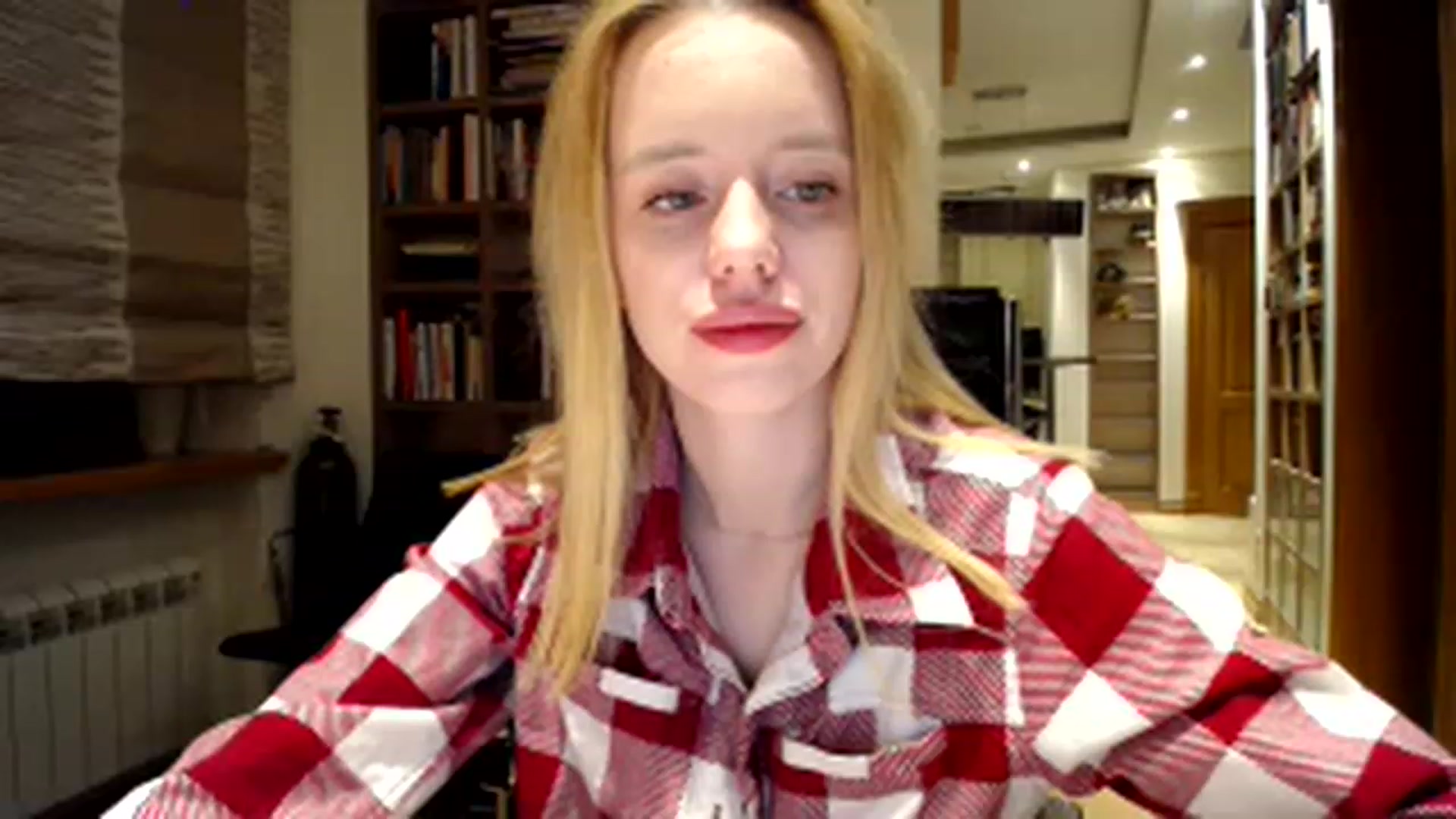 Gallery image thumbnail from Alena29's myfreecams stream on, 02/07/2023, 23:17 image 20 of 20
