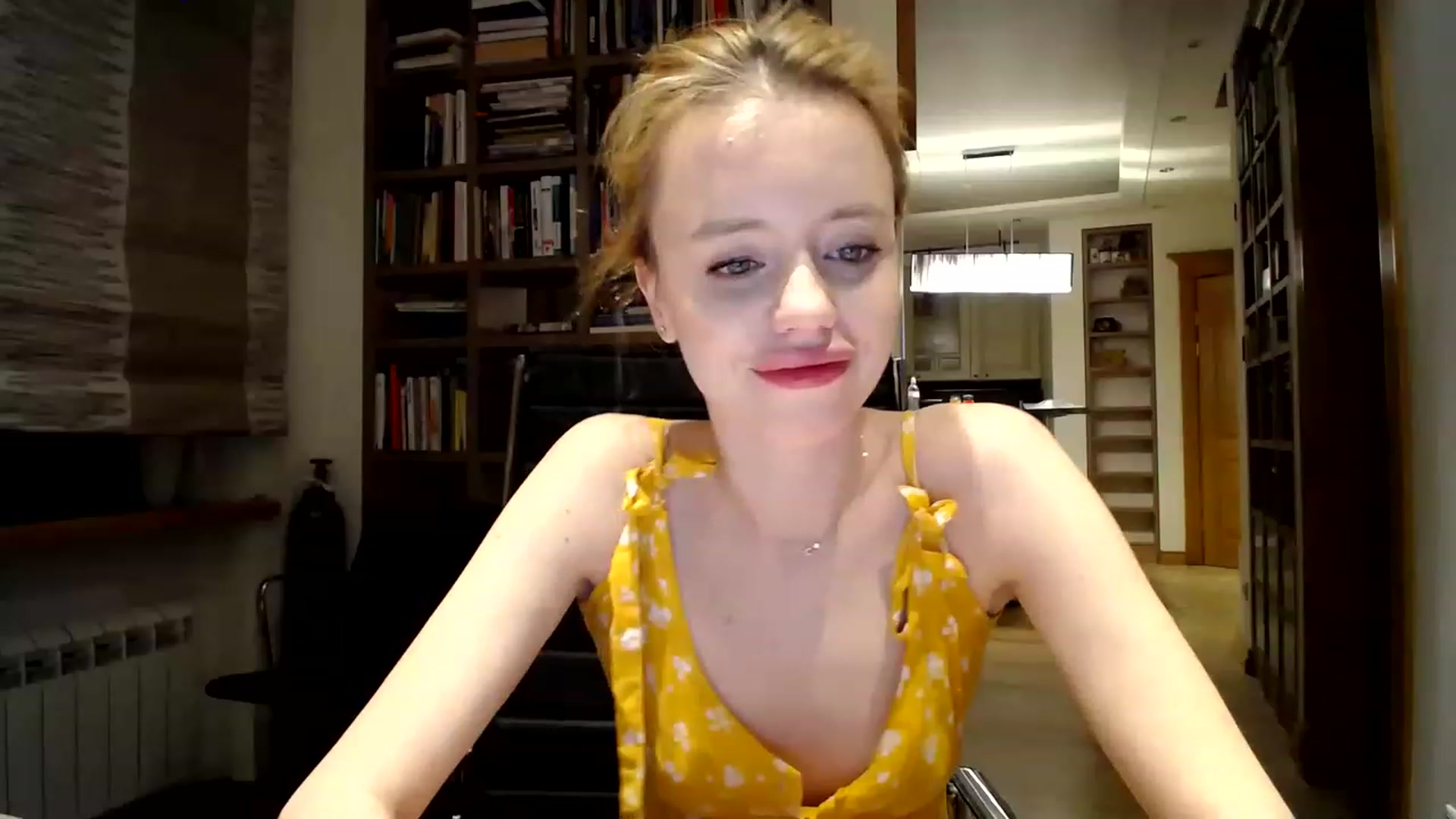 Gallery image thumbnail from Alena29's myfreecams stream on, 02/12/2023, 23:12 image 13 of 20