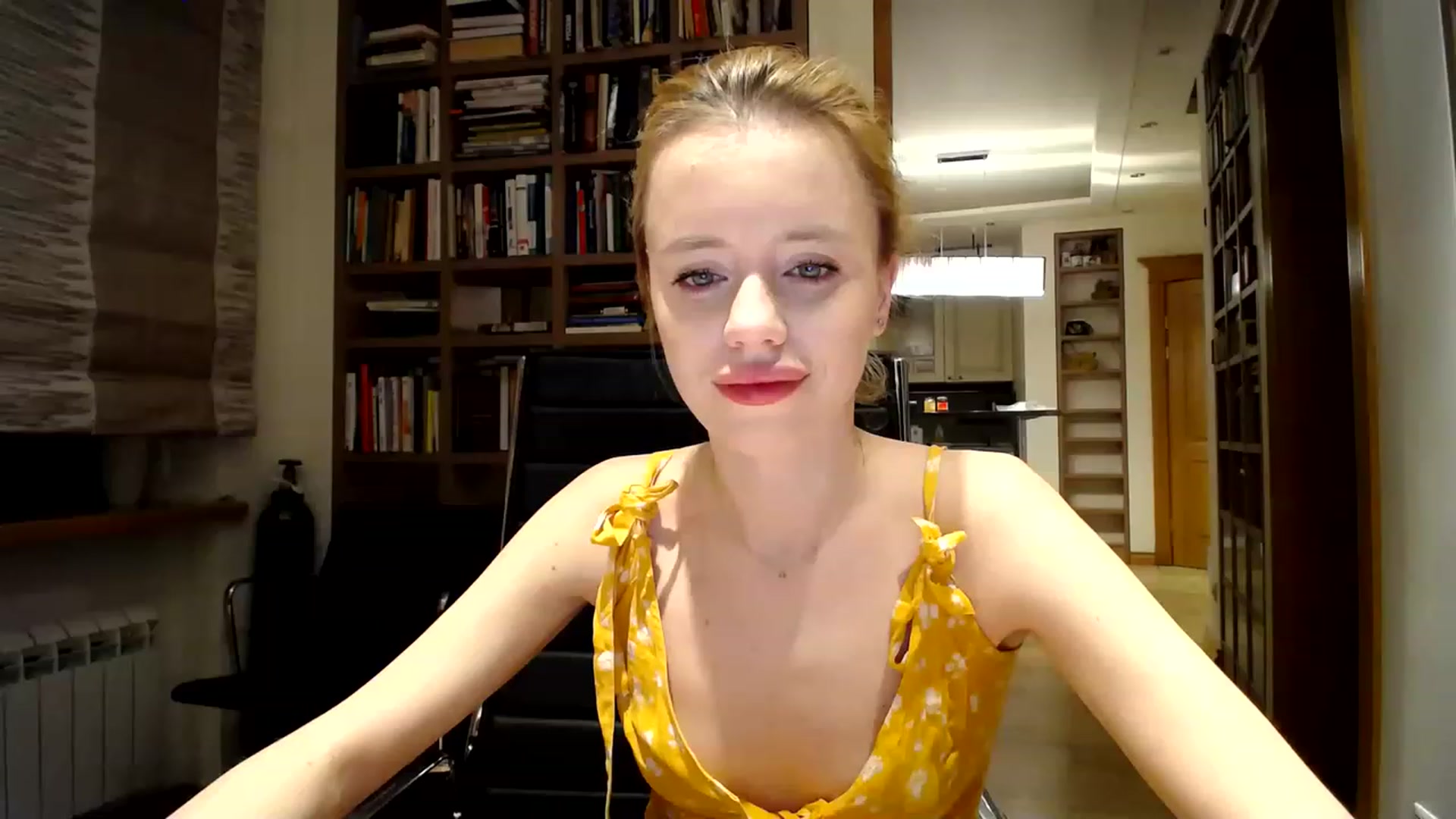 Gallery image thumbnail from Alena29's myfreecams stream on, 02/12/2023, 23:12 image 19 of 20