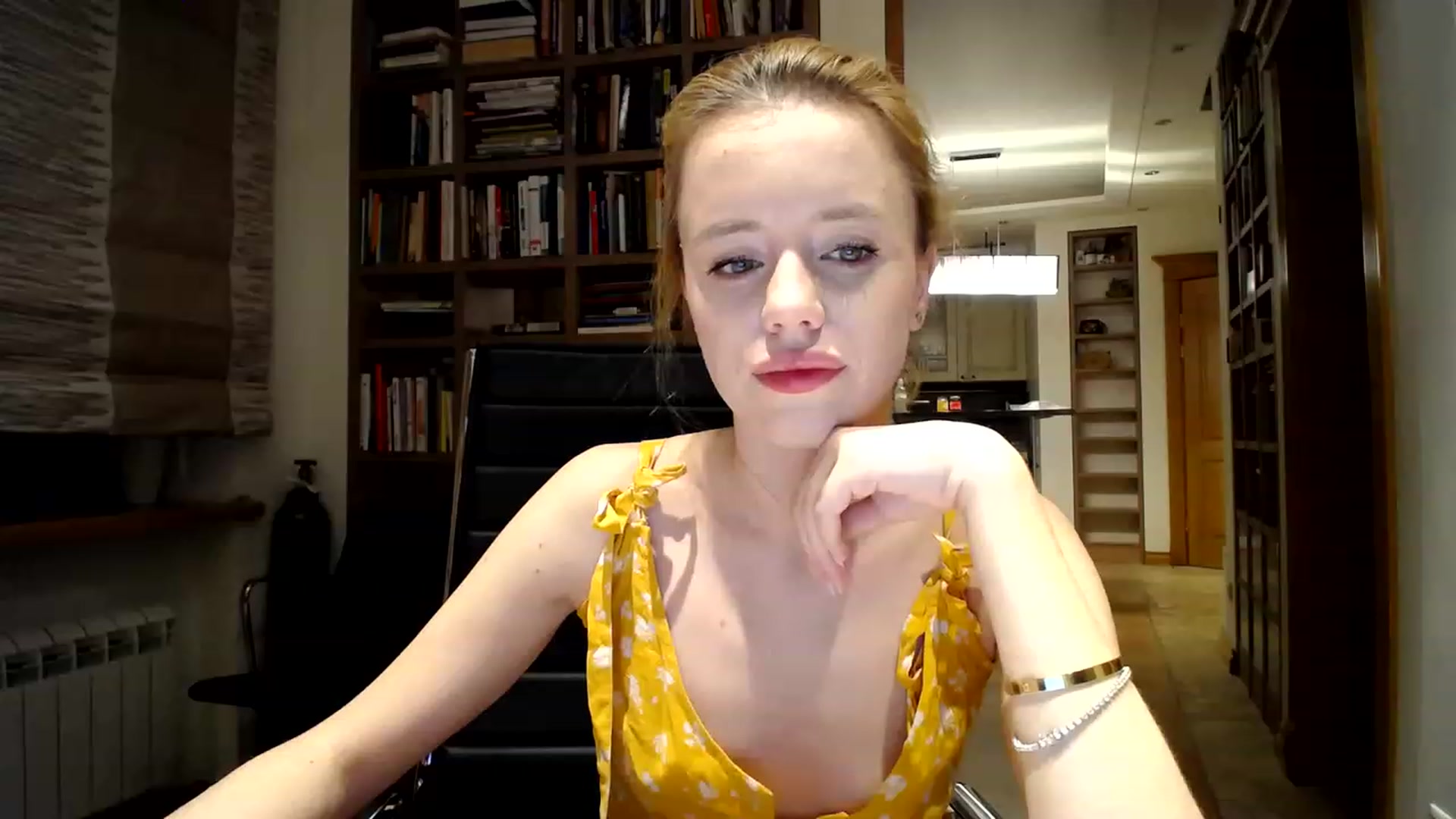 Gallery image thumbnail from Alena29's myfreecams stream on, 02/12/2023, 23:12 image 16 of 20