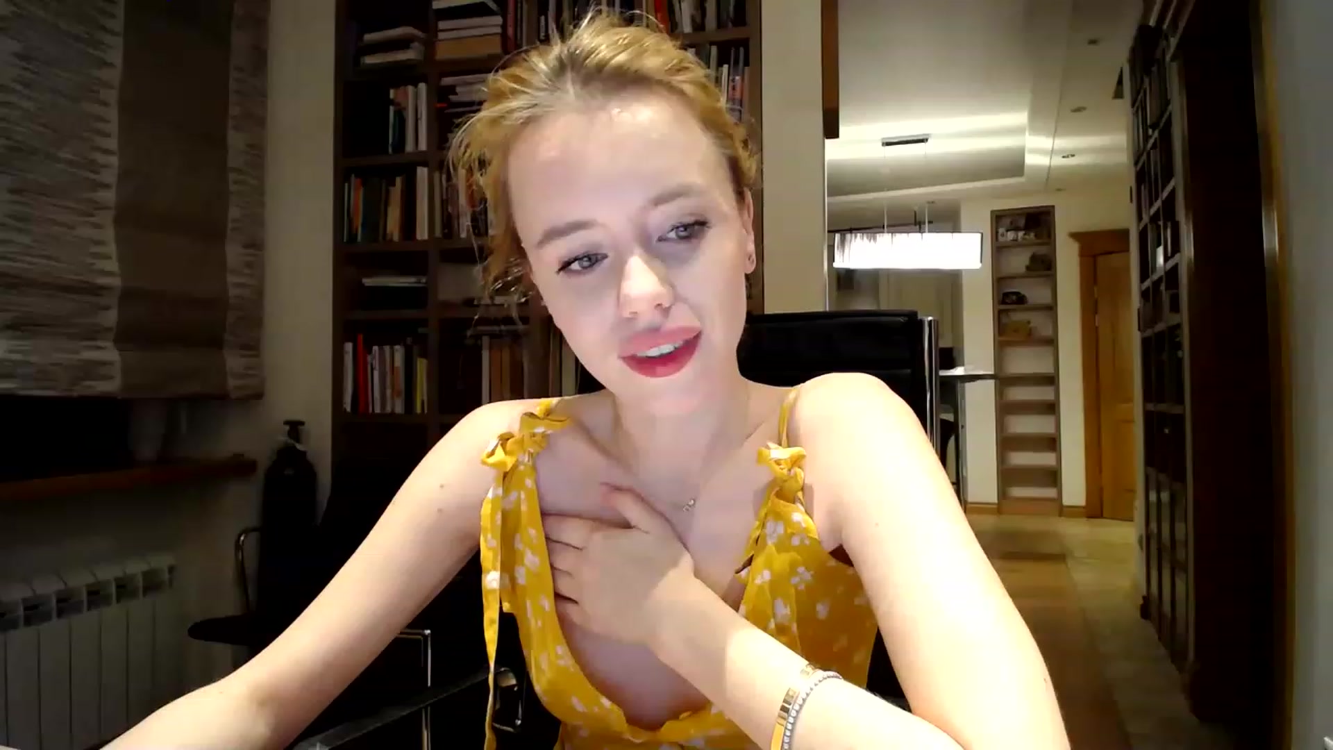 Gallery image thumbnail from Alena29's myfreecams stream on, 02/12/2023, 23:12 image 12 of 20