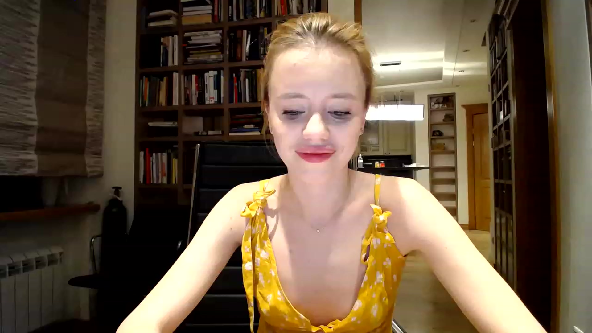 Gallery image thumbnail from Alena29's myfreecams stream on, 02/12/2023, 23:12 image 20 of 20