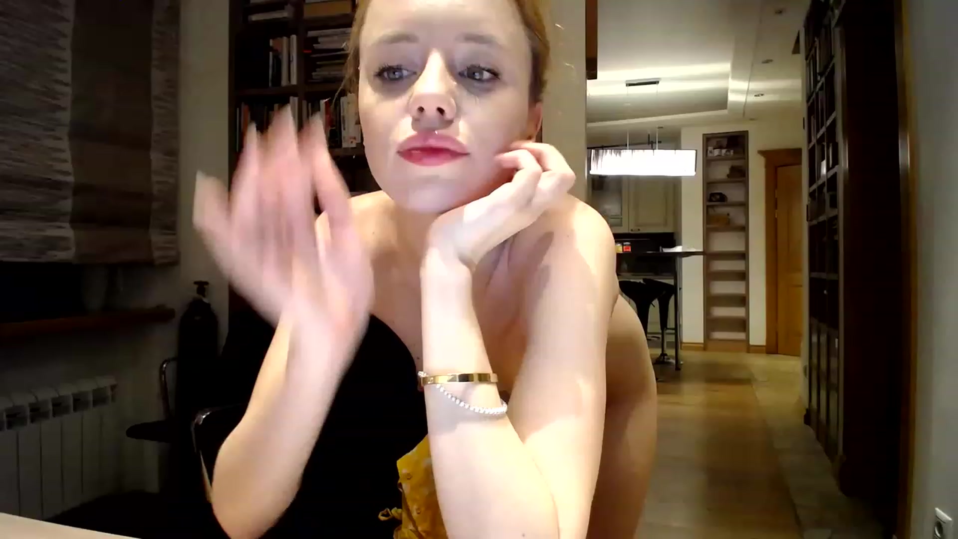 Gallery image thumbnail from Alena29's myfreecams stream on, 02/12/2023, 23:12 image 1 of 20