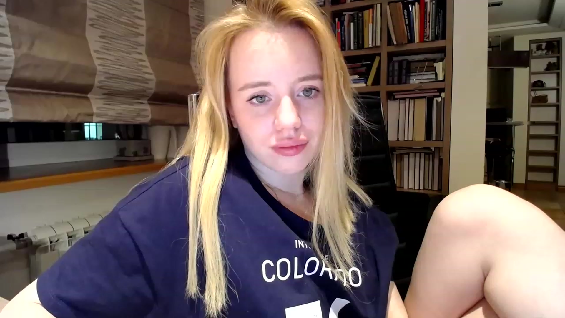 Gallery image thumbnail from Alena29's myfreecams stream on, 02/22/2023, 17:58 image 1 of 20