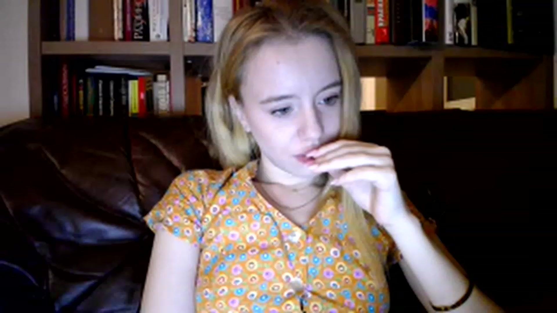 Gallery image thumbnail from Alena29's myfreecams stream on, 02/23/2023, 15:46 image 14 of 20