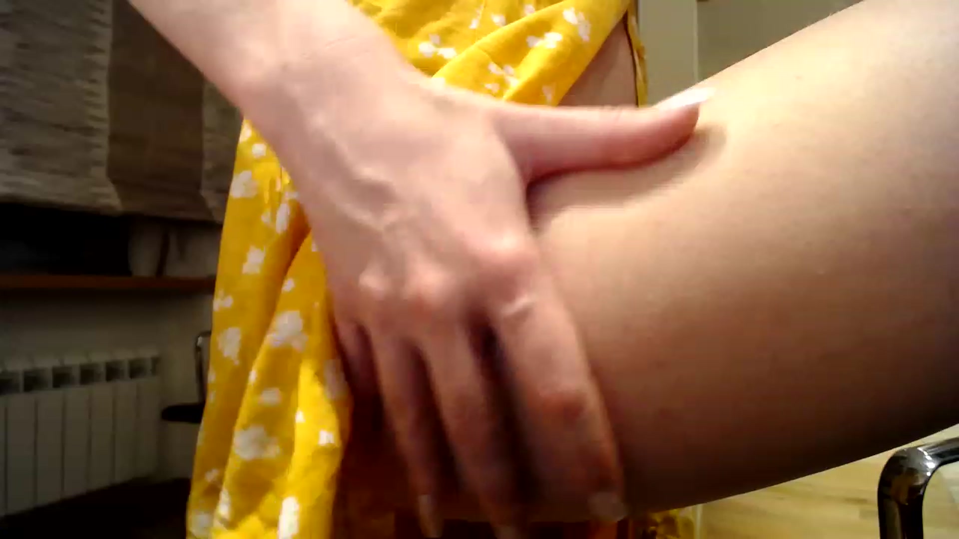 Gallery image thumbnail from Alena29's myfreecams stream on, 03/02/2023, 01:21 image 17 of 20