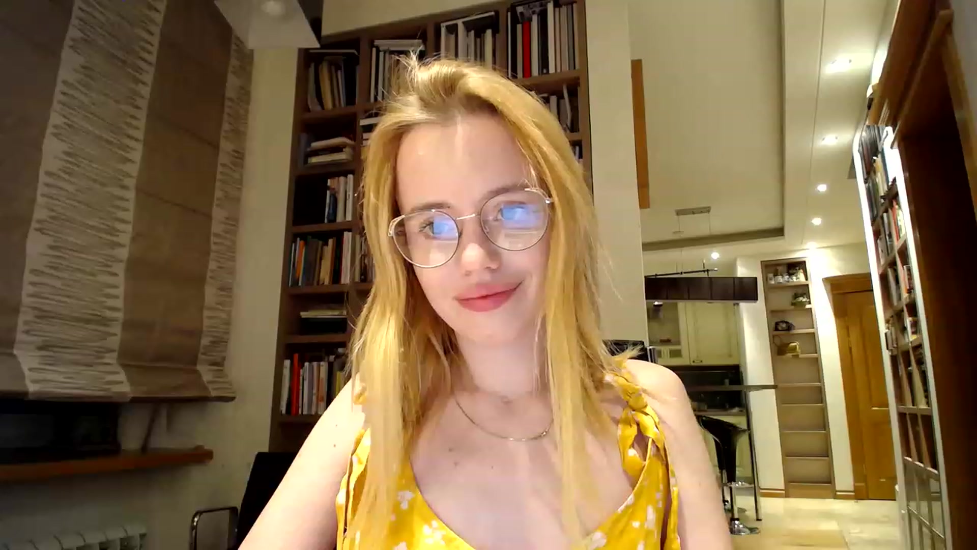 Gallery image thumbnail from Alena29's myfreecams stream on, 03/02/2023, 01:21 image 7 of 20