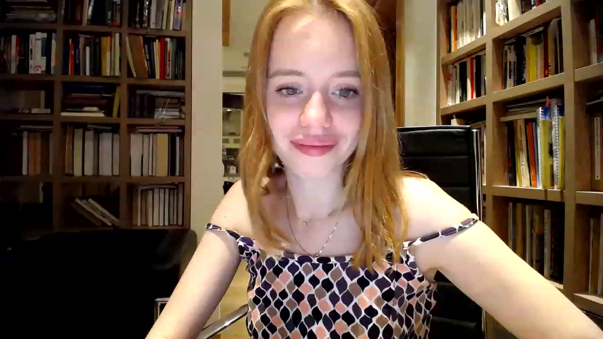 Gallery image thumbnail from Alena29's myfreecams stream on, 03/04/2023, 19:22 image 9 of 20