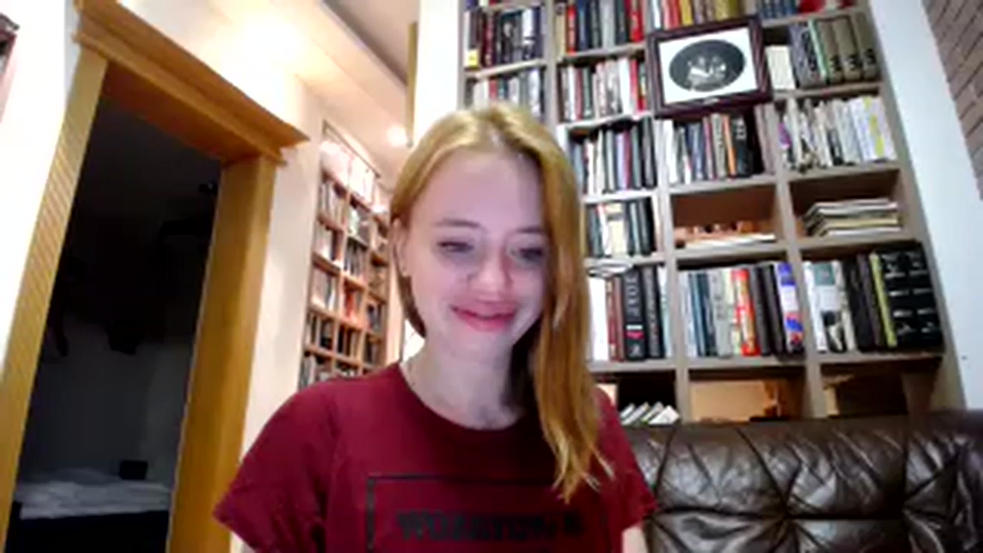 Gallery image thumbnail from Alena29's myfreecams stream on, 03/04/2023, 20:10 image 3 of 20