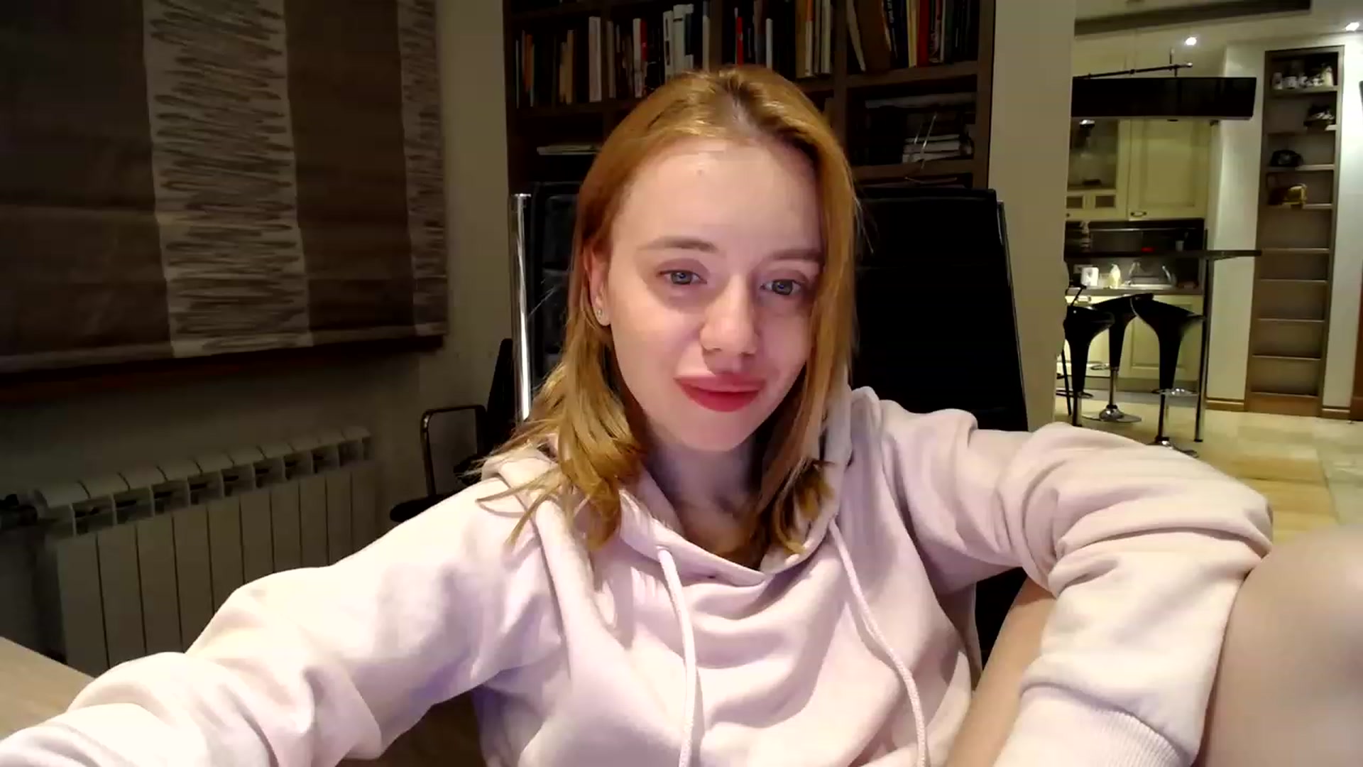 Gallery image thumbnail from Alena29's myfreecams stream on, 03/12/2023, 22:42 image 8 of 20