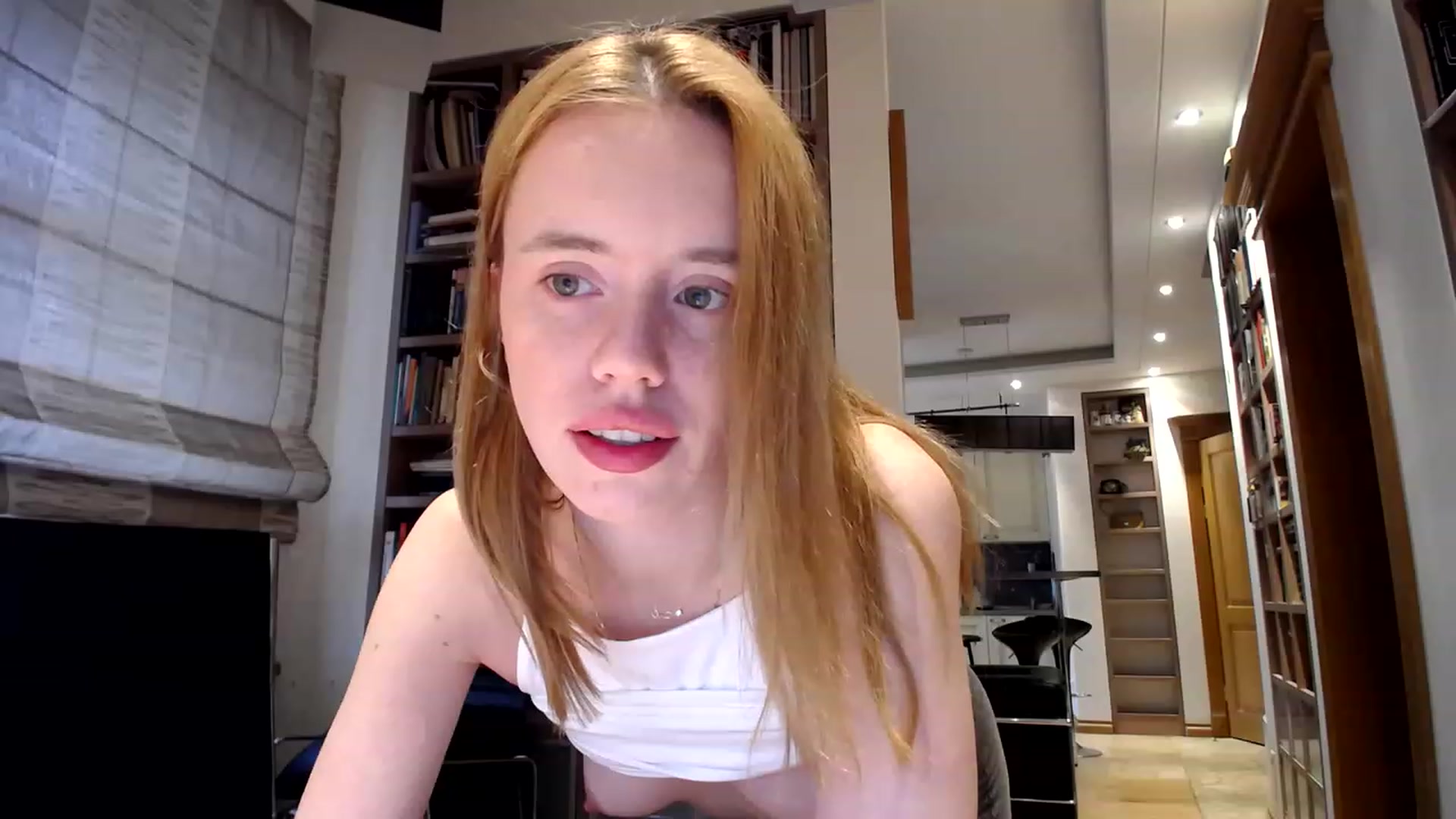 Gallery image thumbnail from Alena29's myfreecams stream on, 03/21/2023, 15:18 image 5 of 20