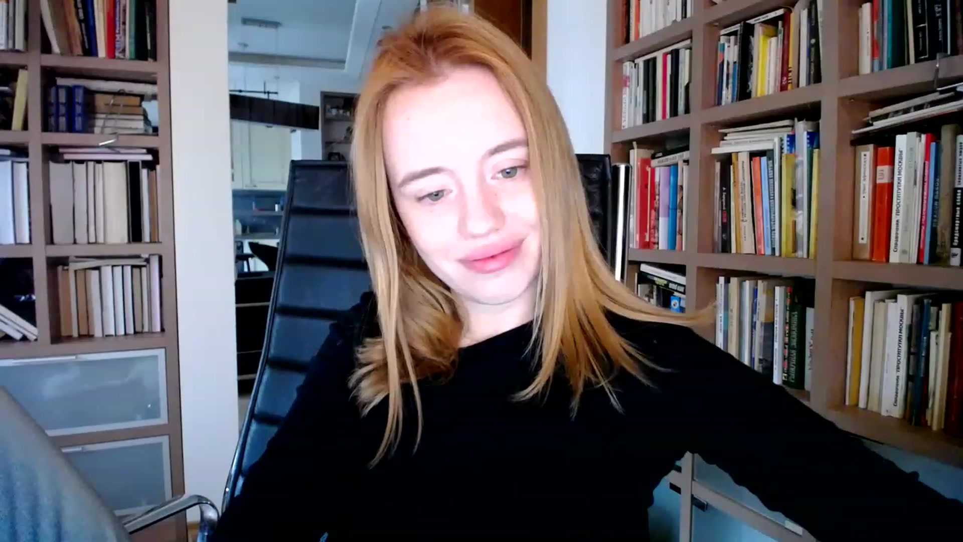 Gallery image thumbnail from Alena29's myfreecams stream on, 03/25/2023, 13:50 image 7 of 20