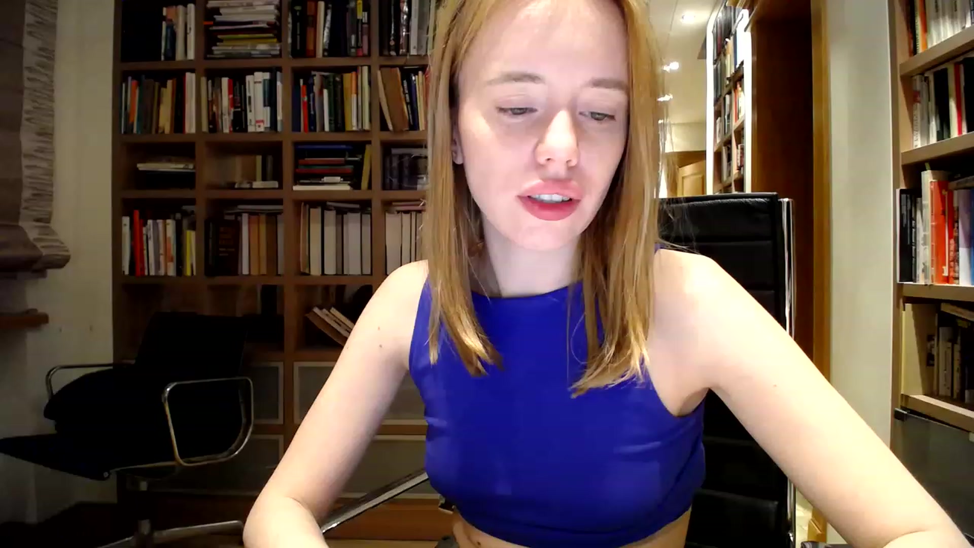 Gallery image thumbnail from Alena29's myfreecams stream on, 03/27/2023, 23:58 image 18 of 20