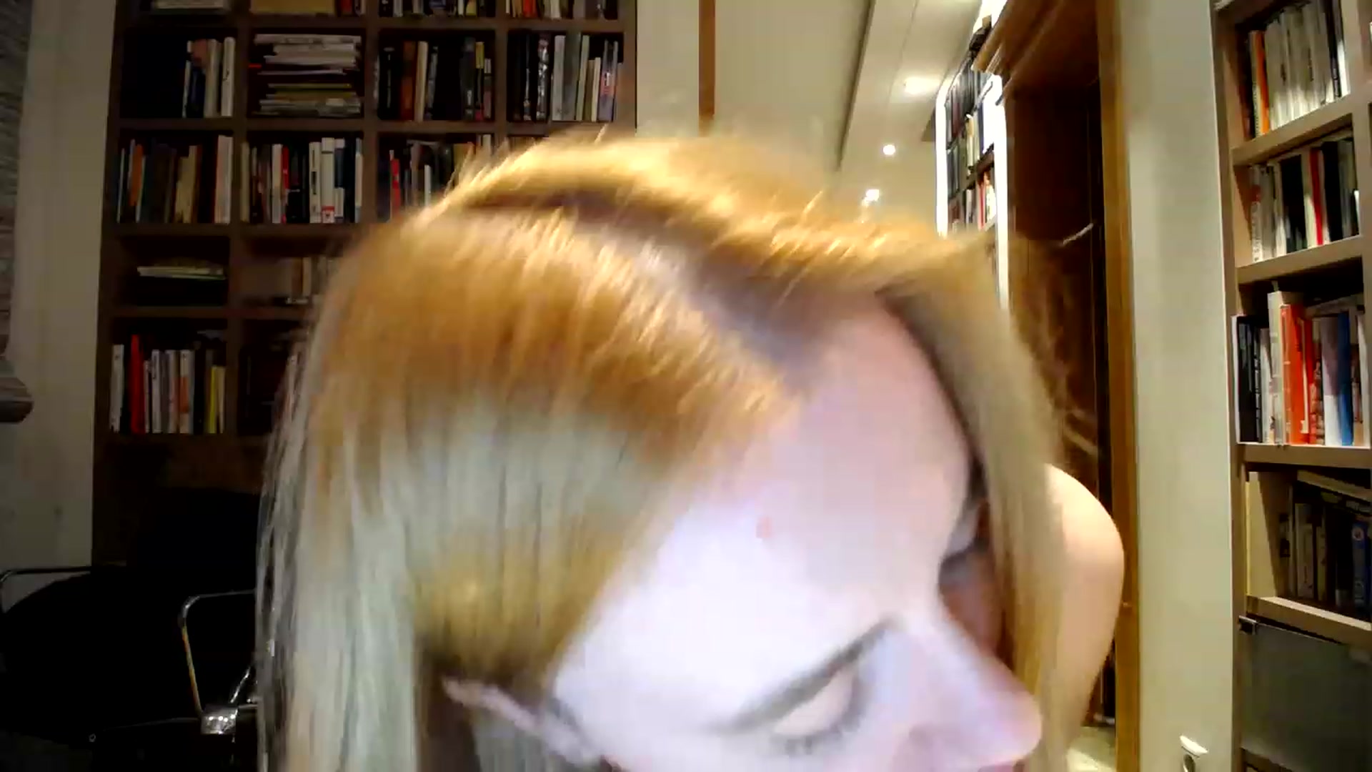 Gallery image thumbnail from Alena29's myfreecams stream on, 03/29/2023, 22:47 image 18 of 20
