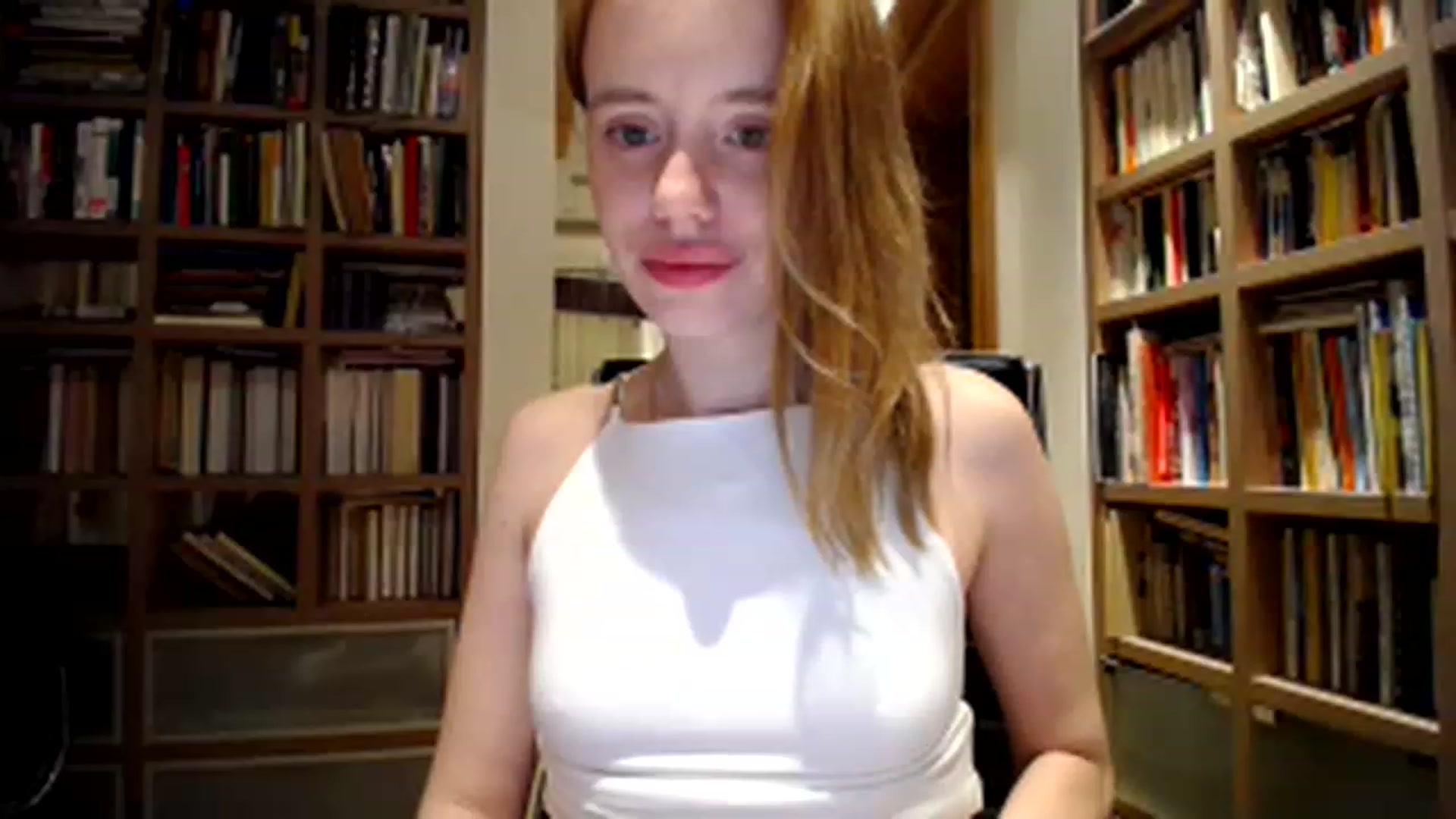 Gallery image thumbnail from Alena29's myfreecams stream on, 03/30/2023, 24:03 image 18 of 20