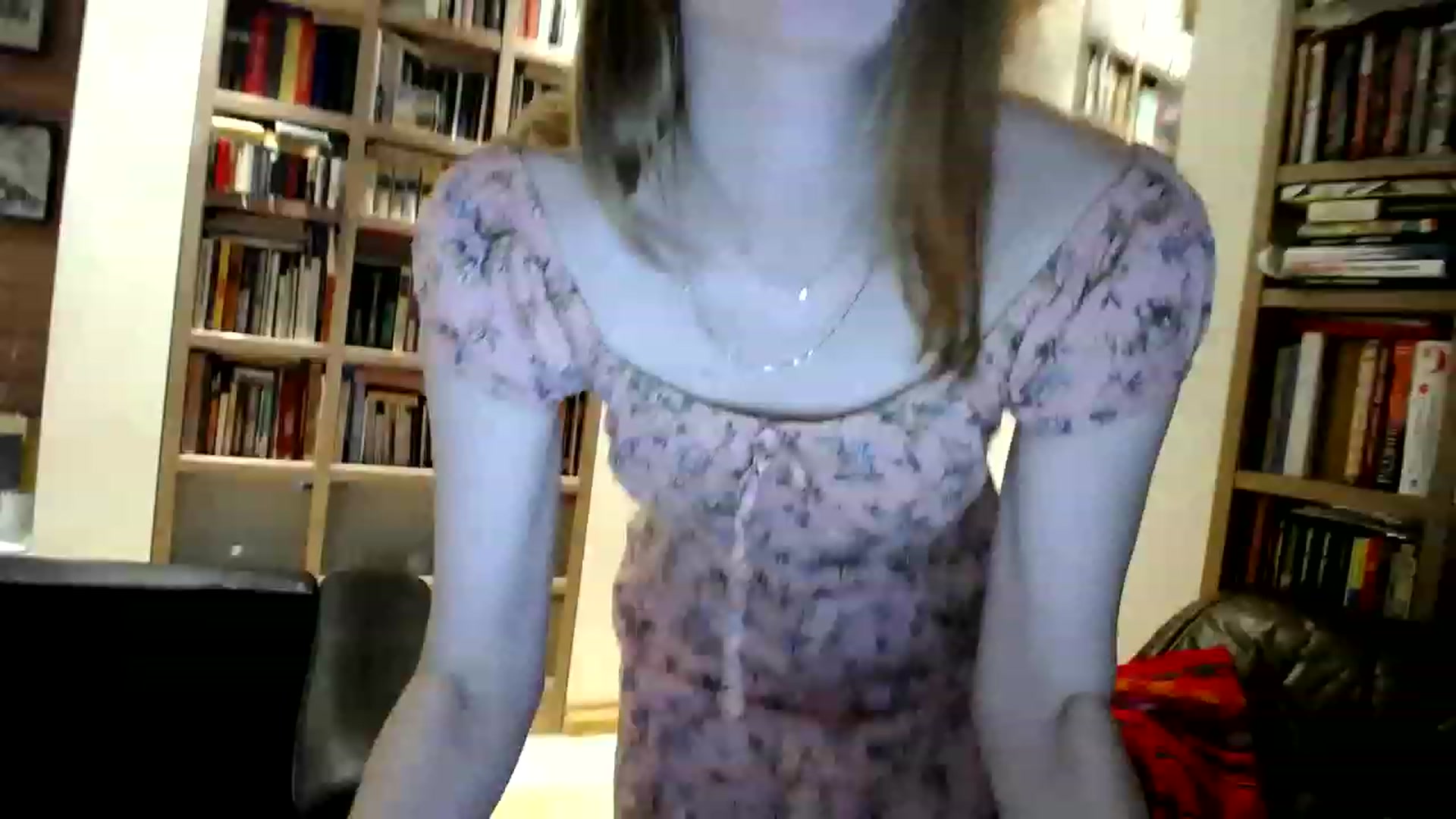 Gallery image thumbnail from Alena29's myfreecams stream on, 03/31/2023, 16:05 image 13 of 20
