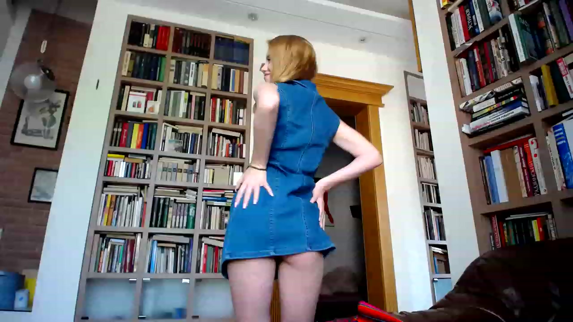 Gallery image thumbnail from Alena29's myfreecams stream on, 05/26/2023, 15:01 image 1 of 20