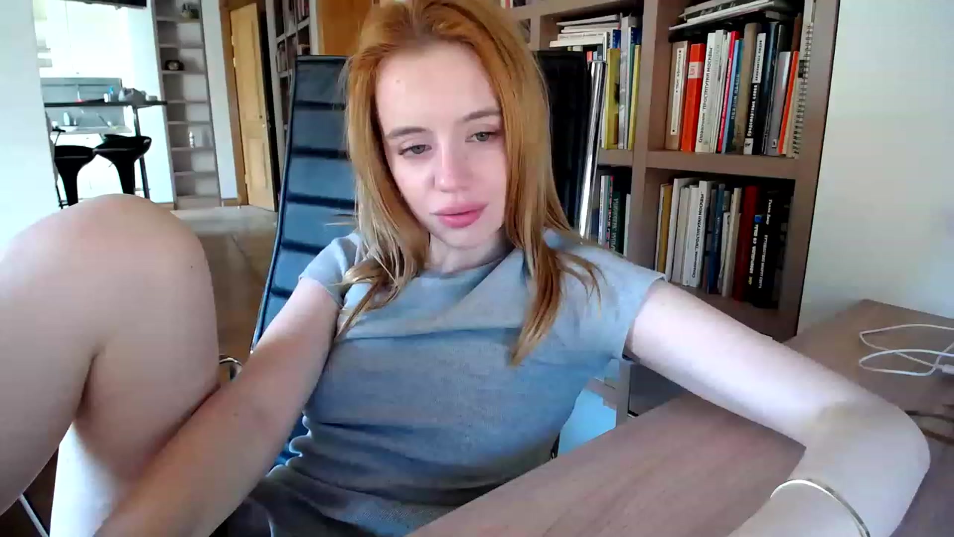 Gallery image thumbnail from Alena29's myfreecams stream on, 06/16/2023, 03:19 image 15 of 20