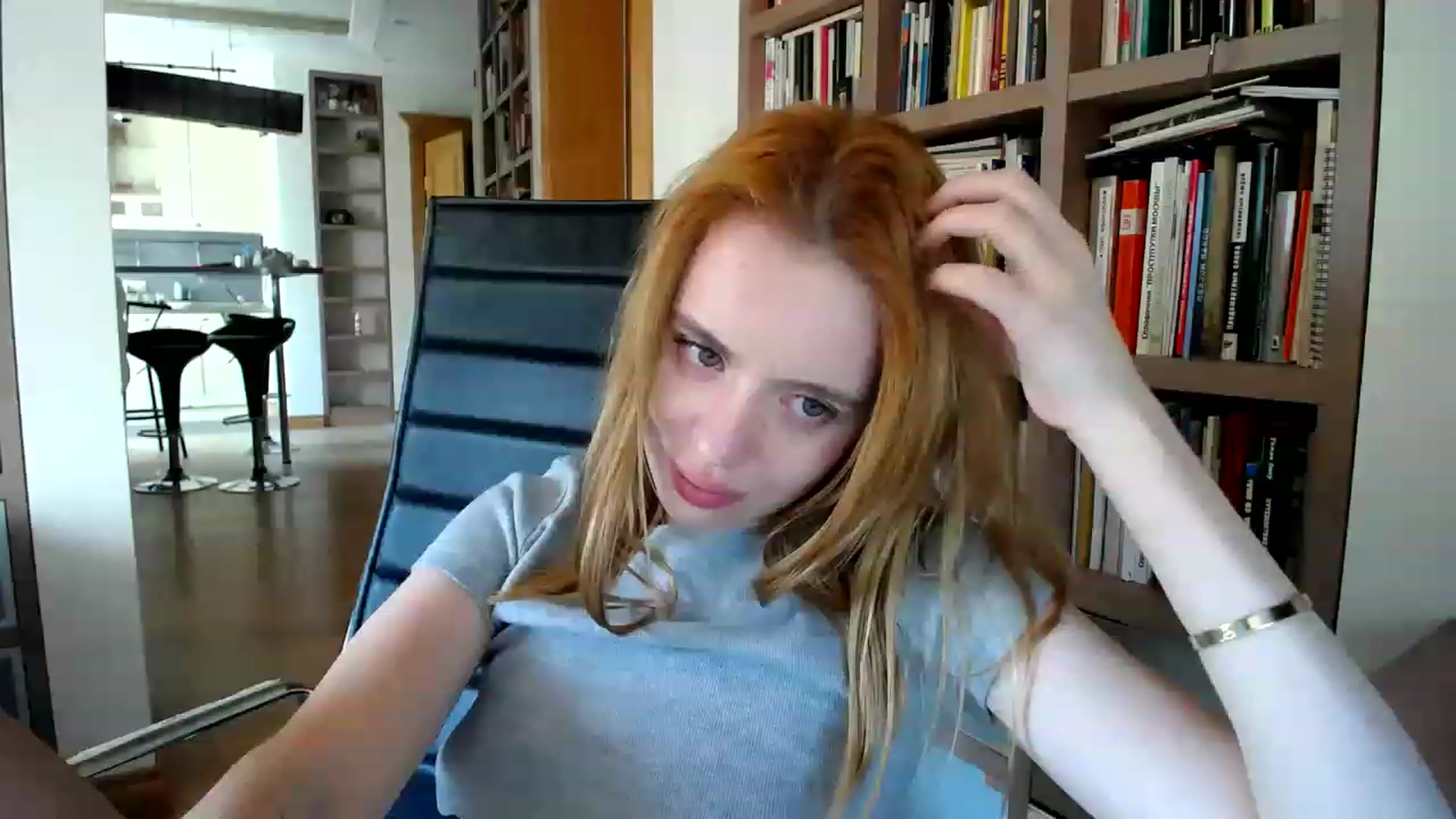 Gallery image thumbnail from Alena29's myfreecams stream on, 06/16/2023, 03:45 image 17 of 20