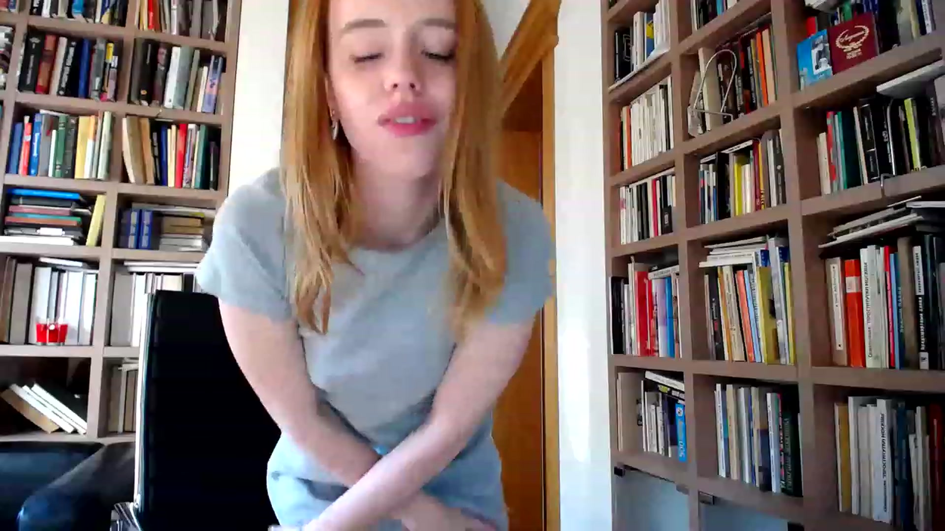 Gallery image thumbnail from Alena29's myfreecams stream on, 06/16/2023, 03:45 image 9 of 20