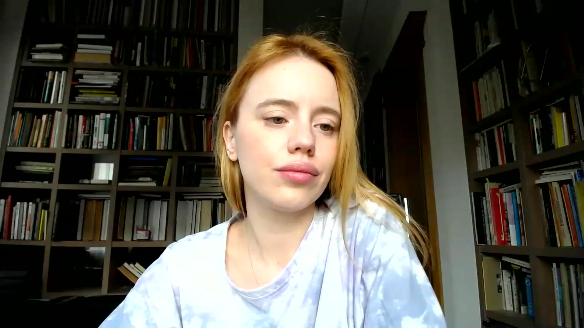 Gallery image thumbnail from Alena29's myfreecams stream on, 06/19/2023, 16:40 image 14 of 20