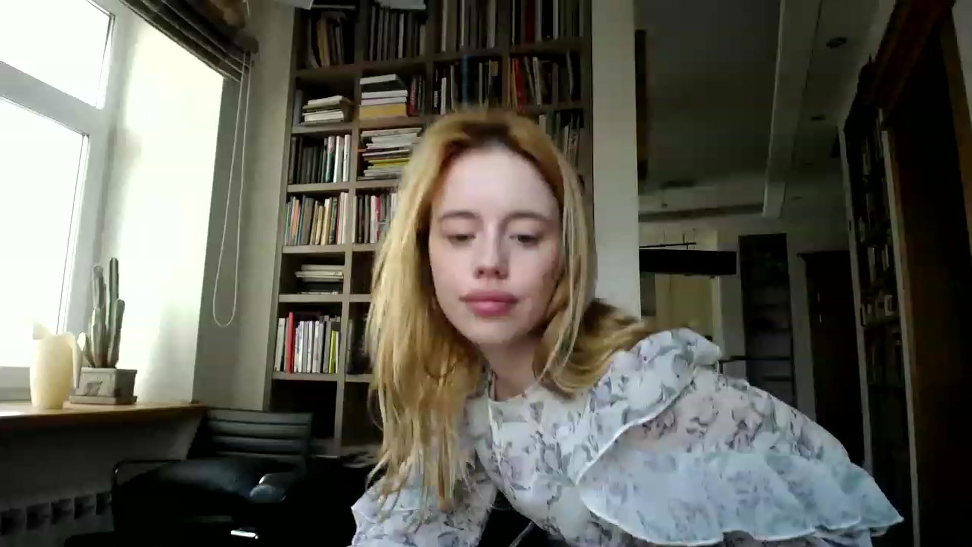 Gallery image thumbnail from Alena29's myfreecams stream on, 07/04/2023, 14:52 image 15 of 20