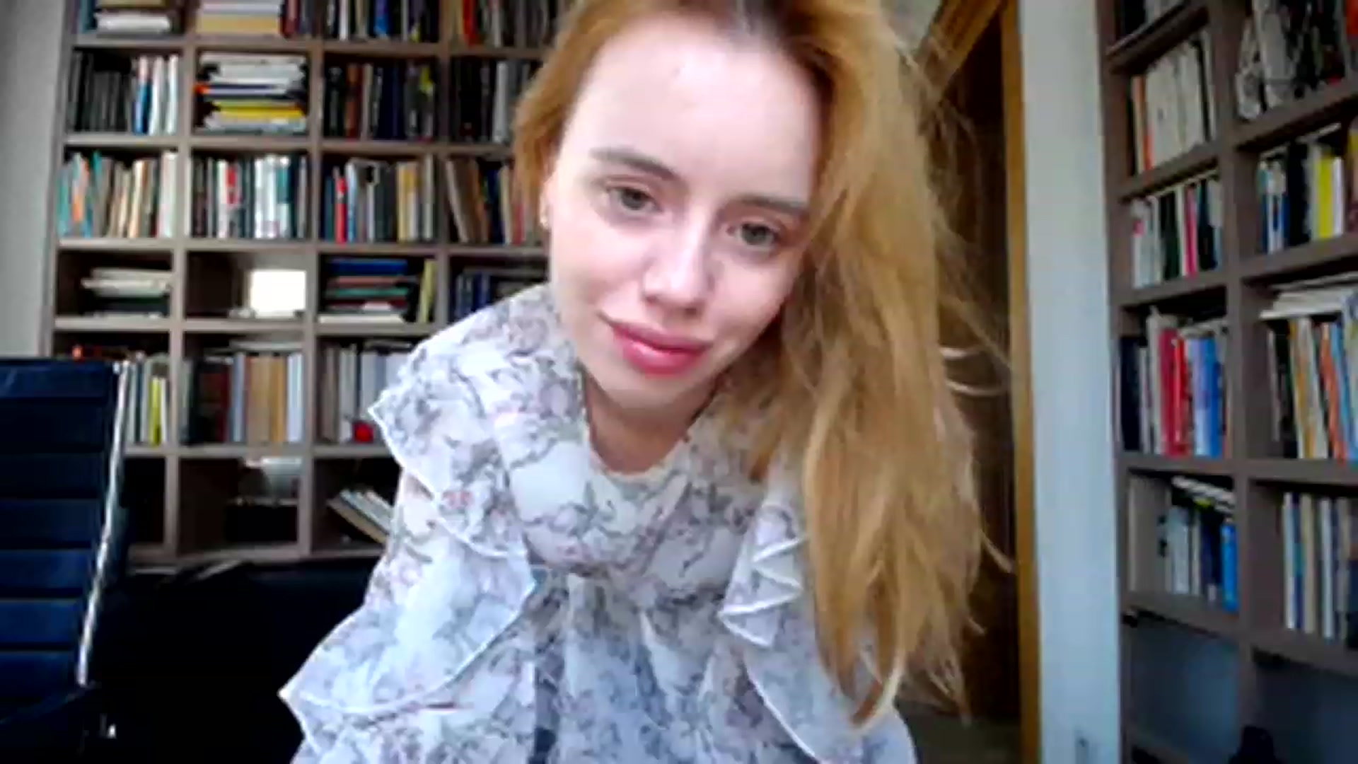 Gallery image thumbnail from Alena29's myfreecams stream on, 07/04/2023, 14:52 image 2 of 20