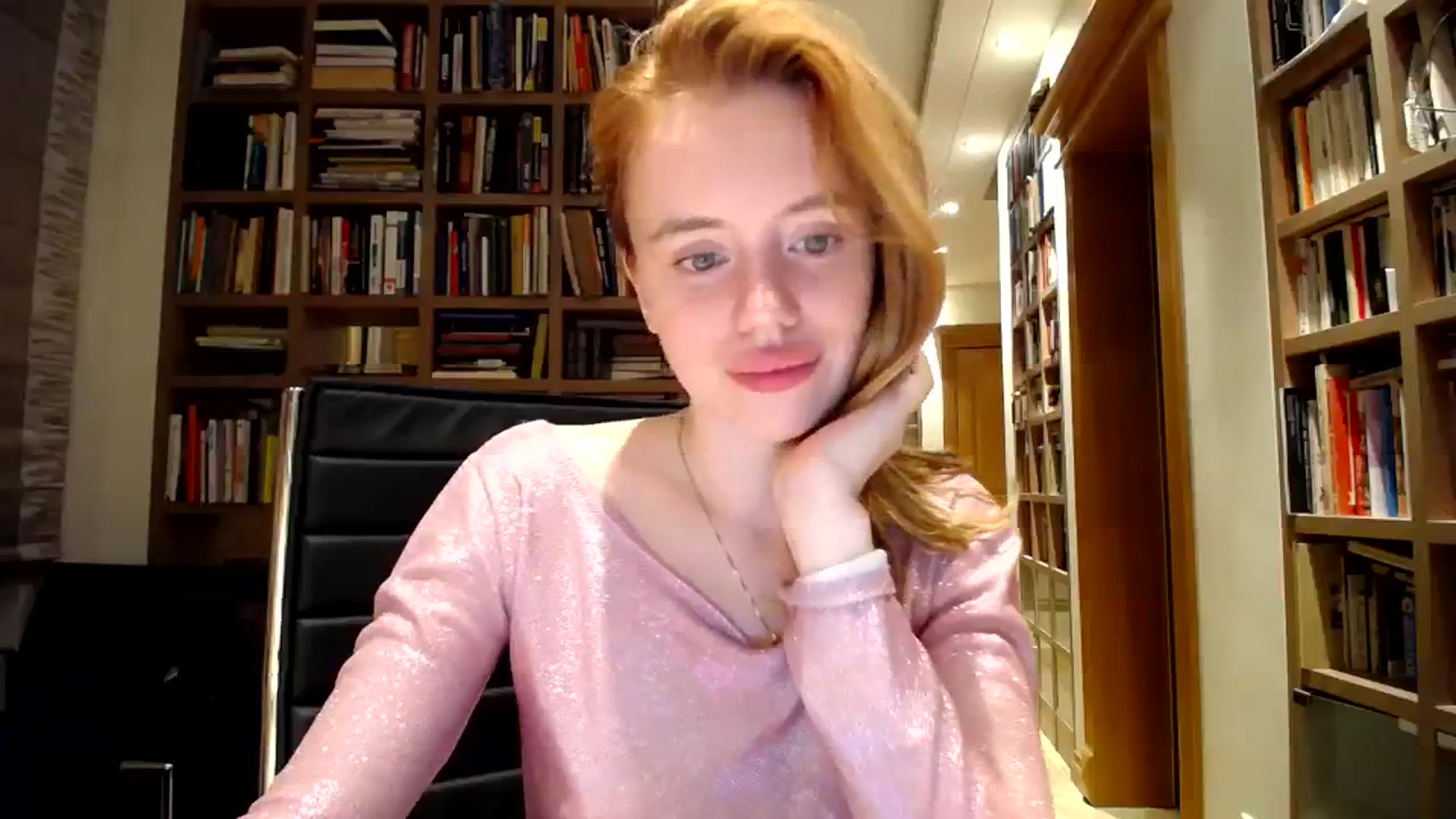 Gallery image thumbnail from Alena29's myfreecams stream on, 07/31/2023, 23:59 image 13 of 20