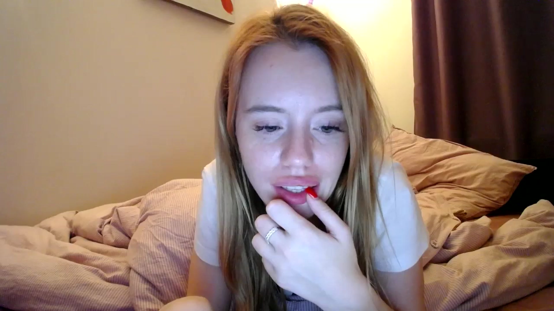 Gallery image thumbnail from Alena29's myfreecams stream on, 09/05/2023, 22:57 image 8 of 20