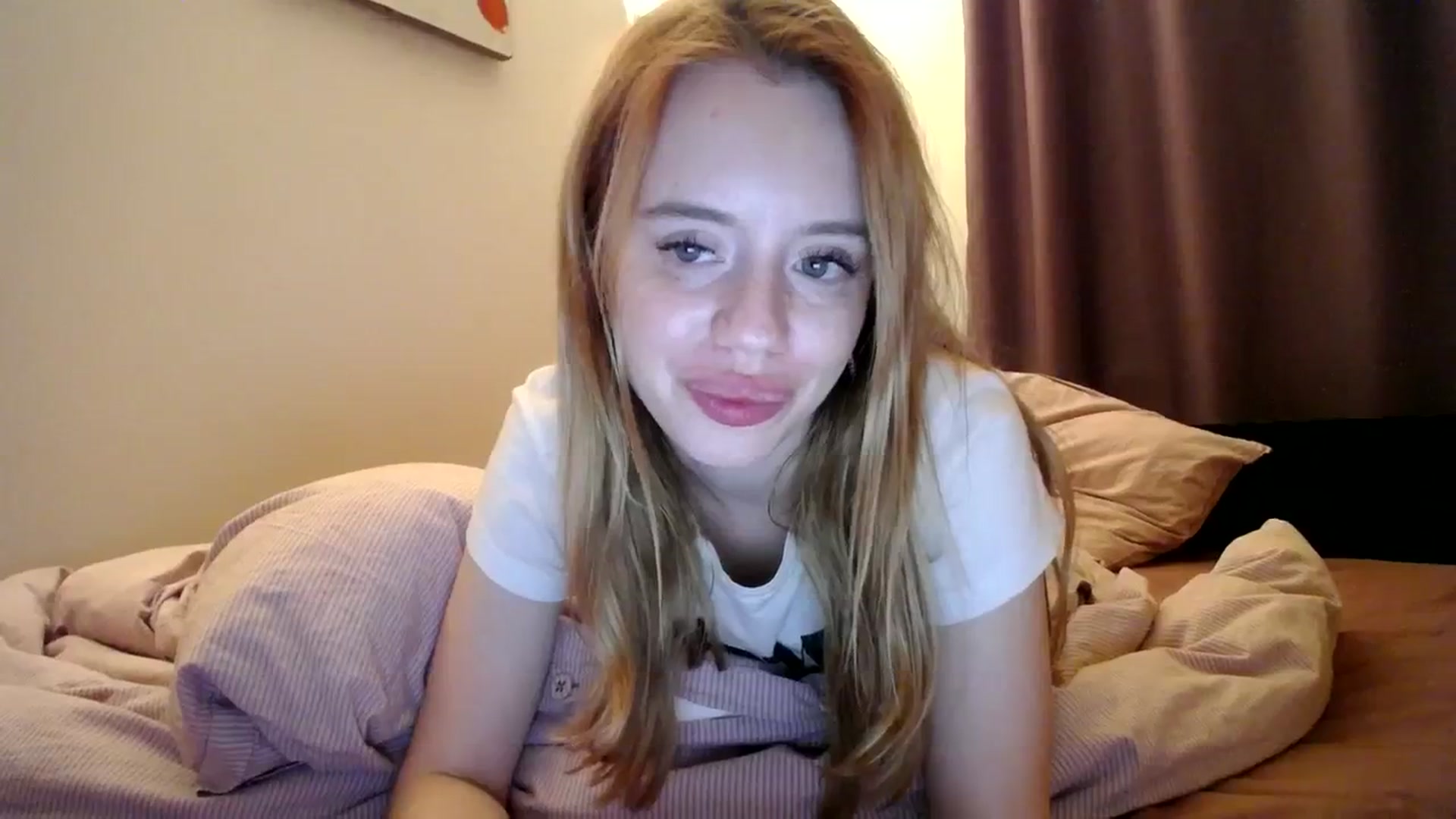 Gallery image thumbnail from Alena29's myfreecams stream on, 09/05/2023, 22:57 image 18 of 20