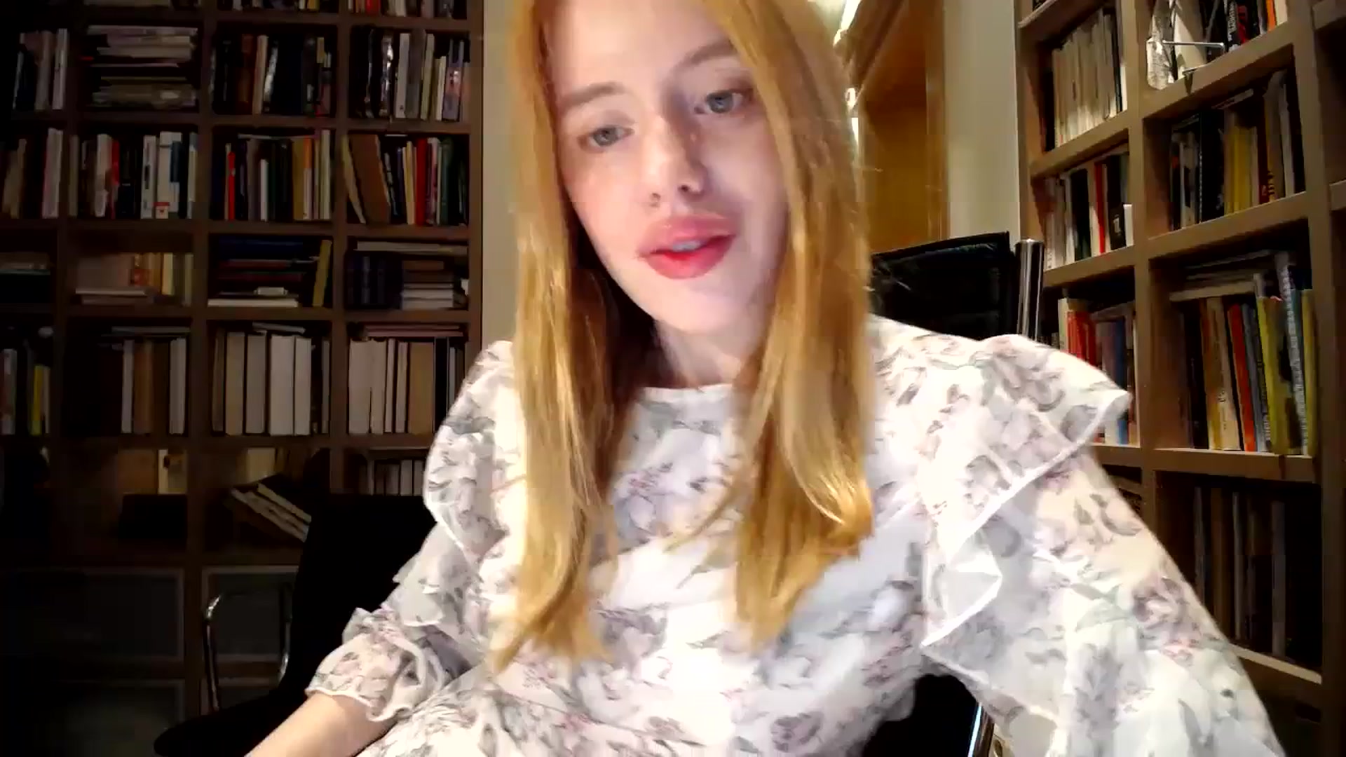 Gallery image thumbnail from Alena29's myfreecams stream on, 11/08/2023, 18:24 image 2 of 20