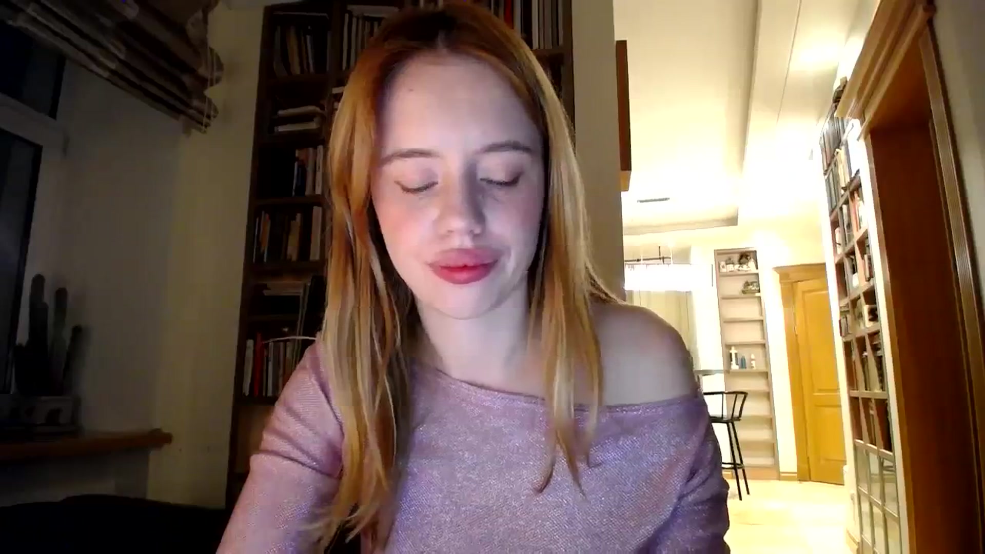 Gallery image thumbnail from Alena29's myfreecams stream on, 11/10/2023, 18:29 image 7 of 20